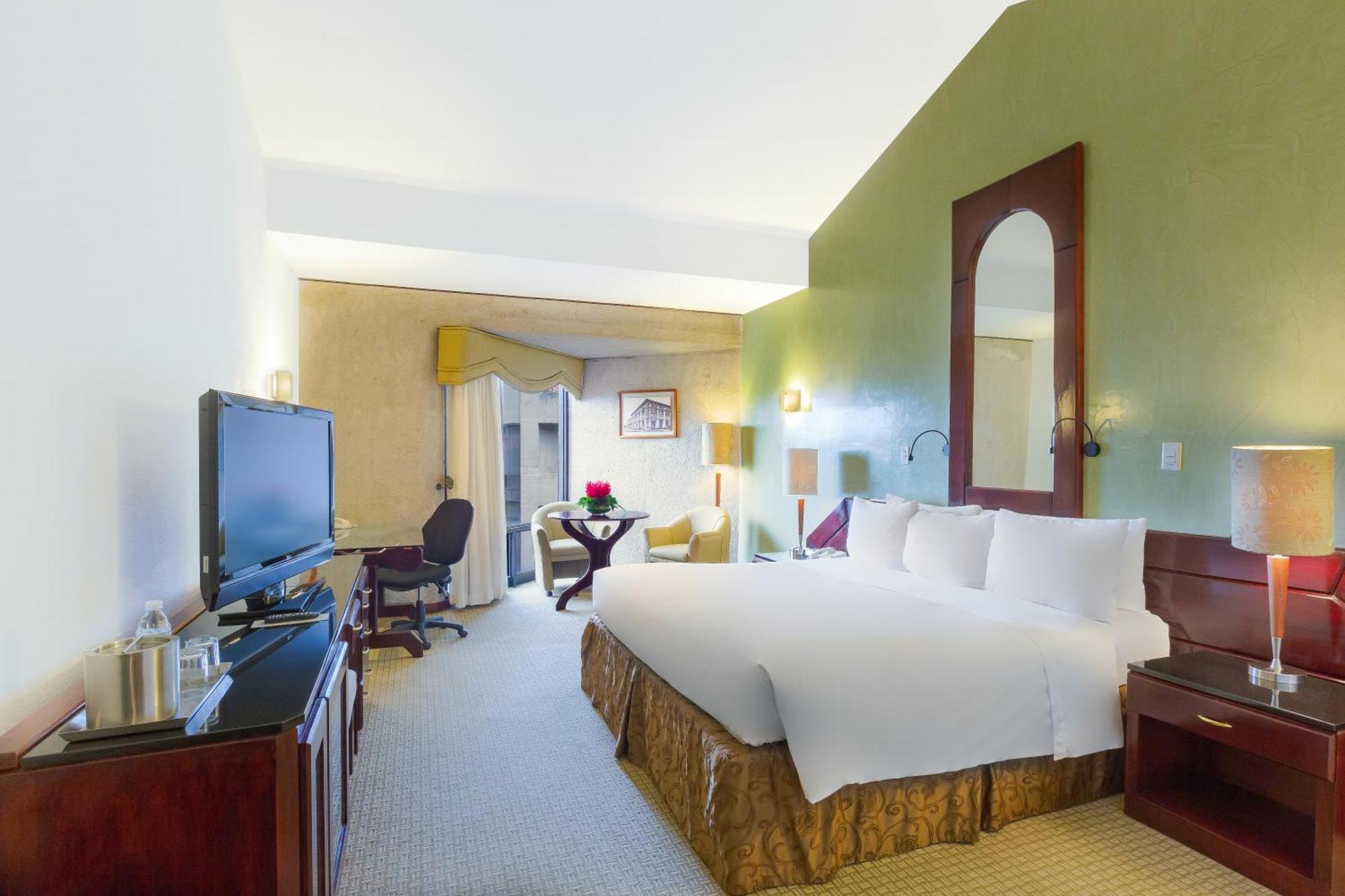 Standard King Room