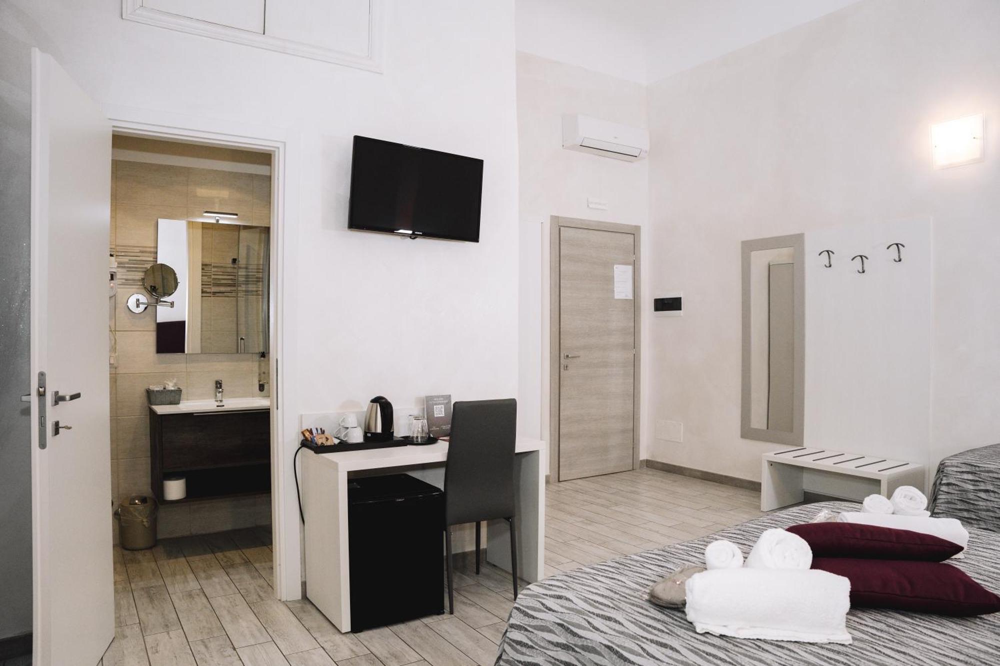 Classic Triple Room