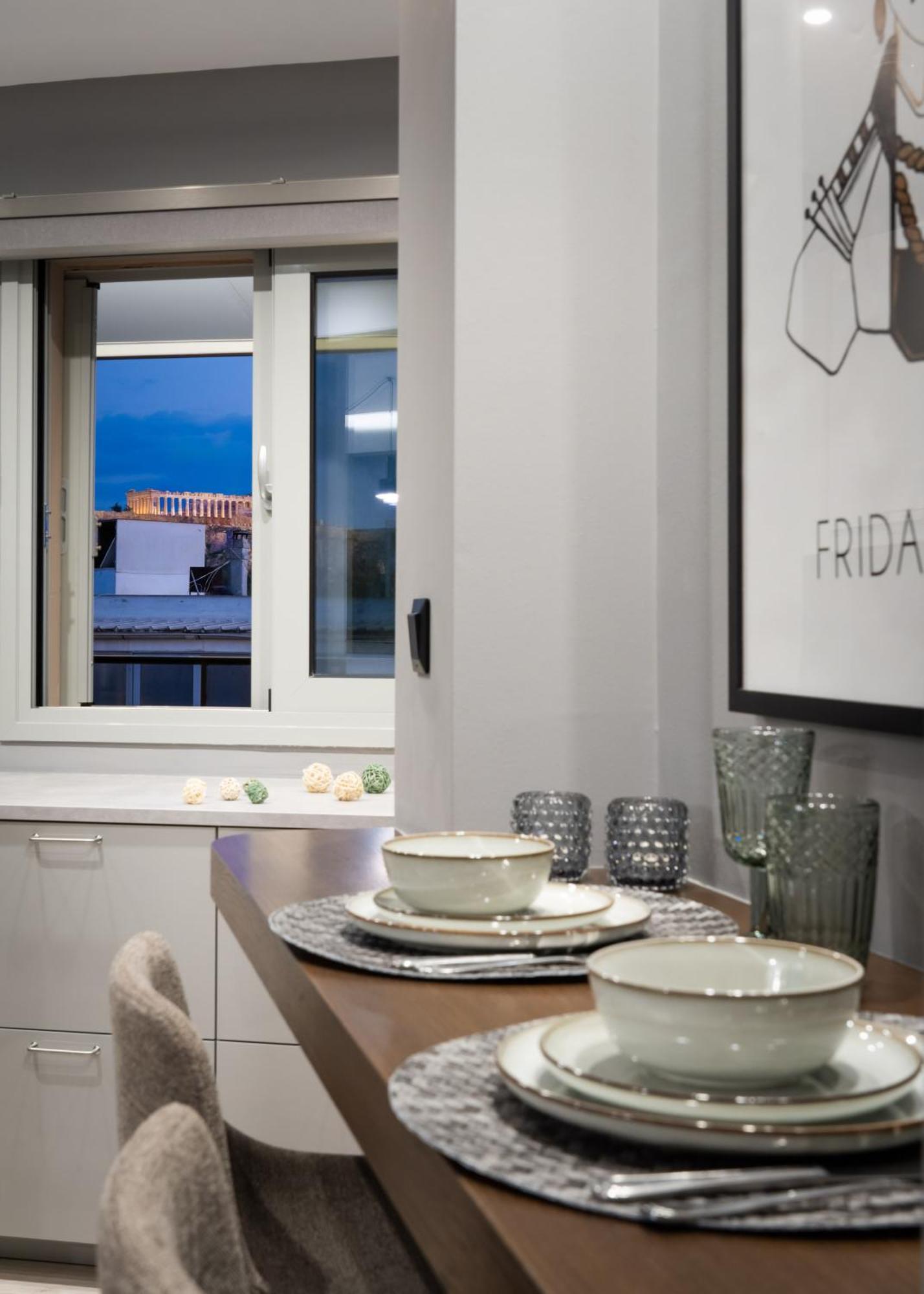 King Suite Balcony & Acropolis View