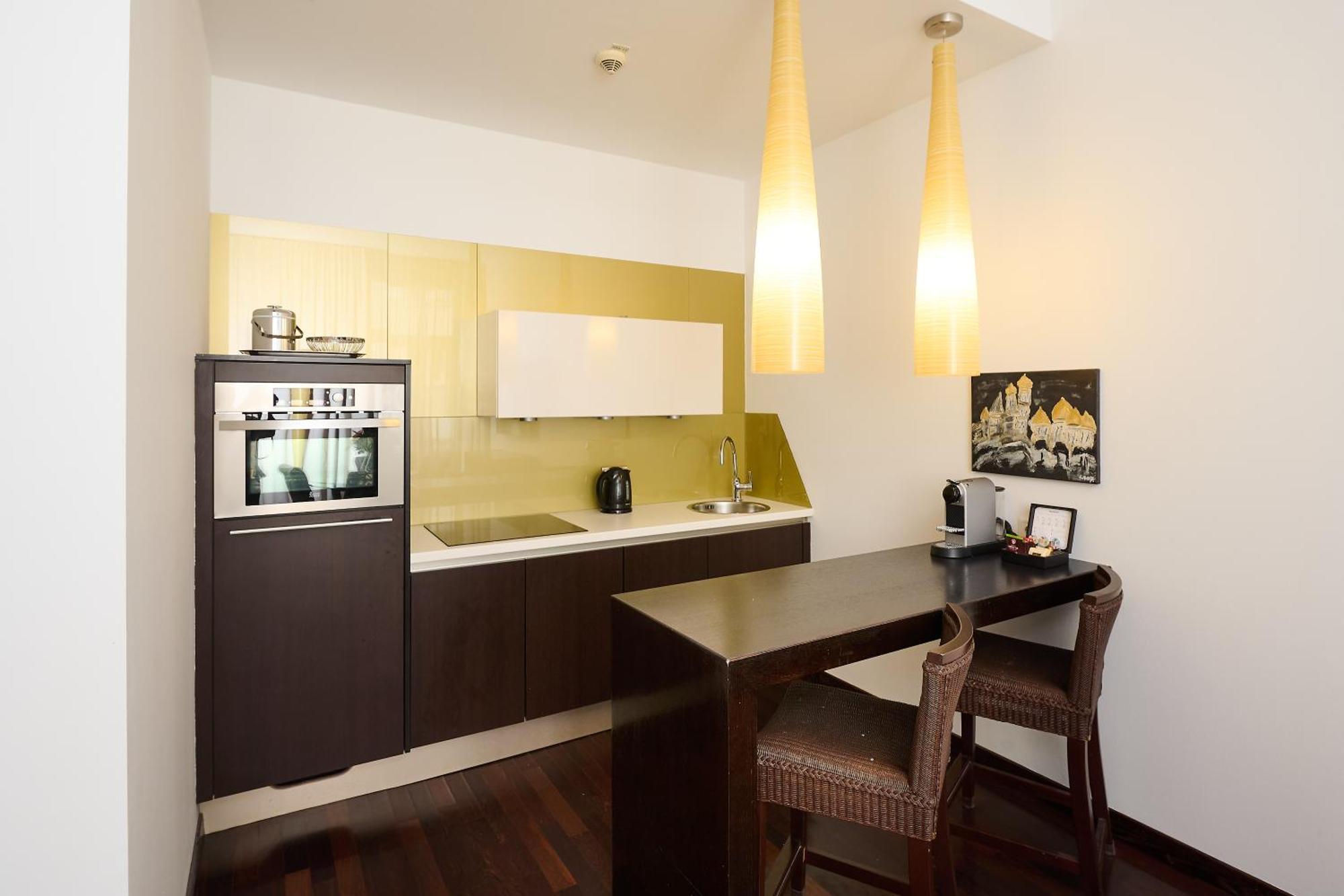 Executive Suite