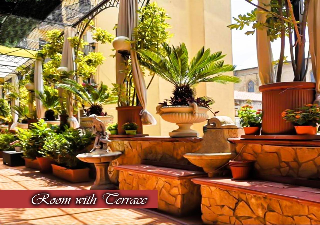 Quadruple Room Terrace