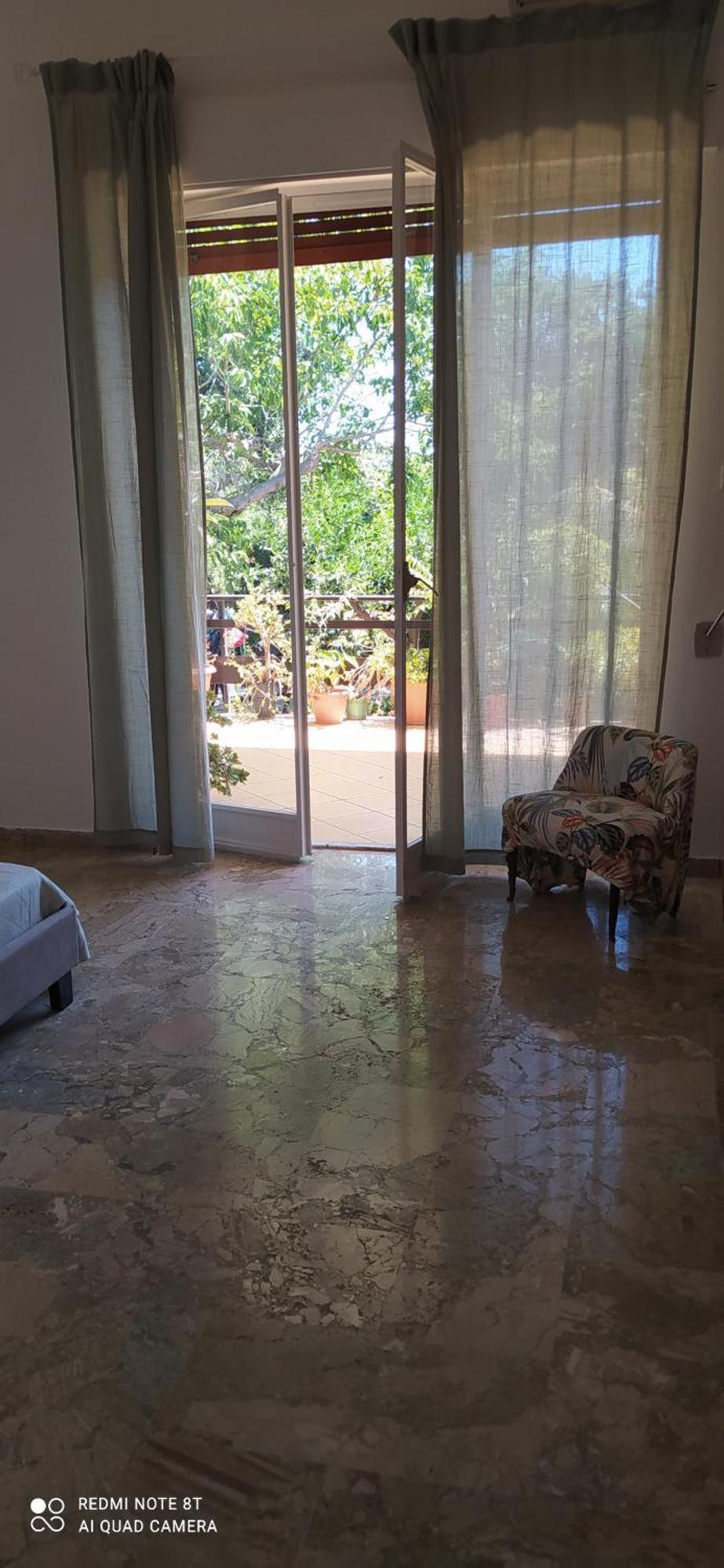 Double Room Private External Bathroom