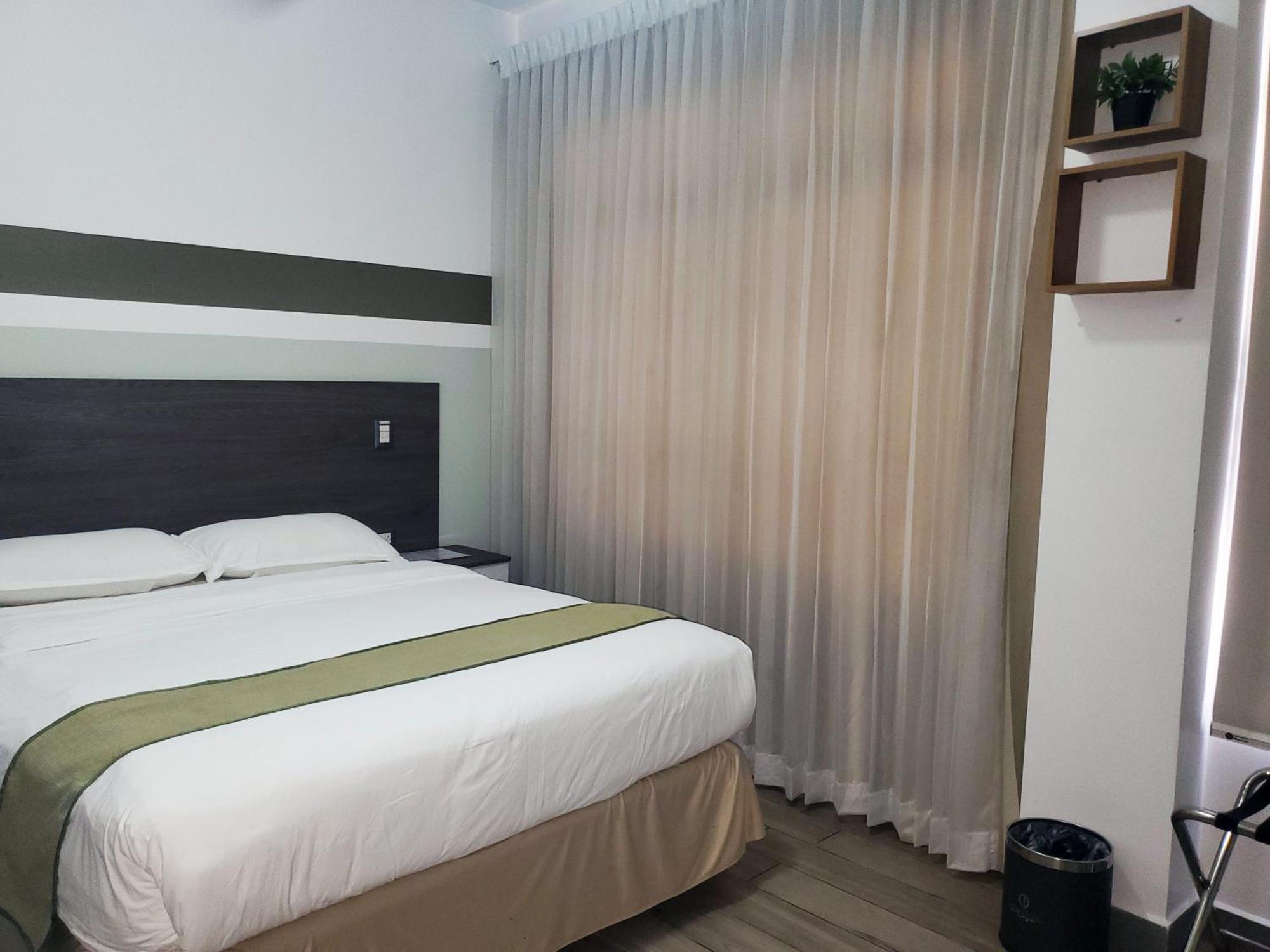 Deluxe Room City View