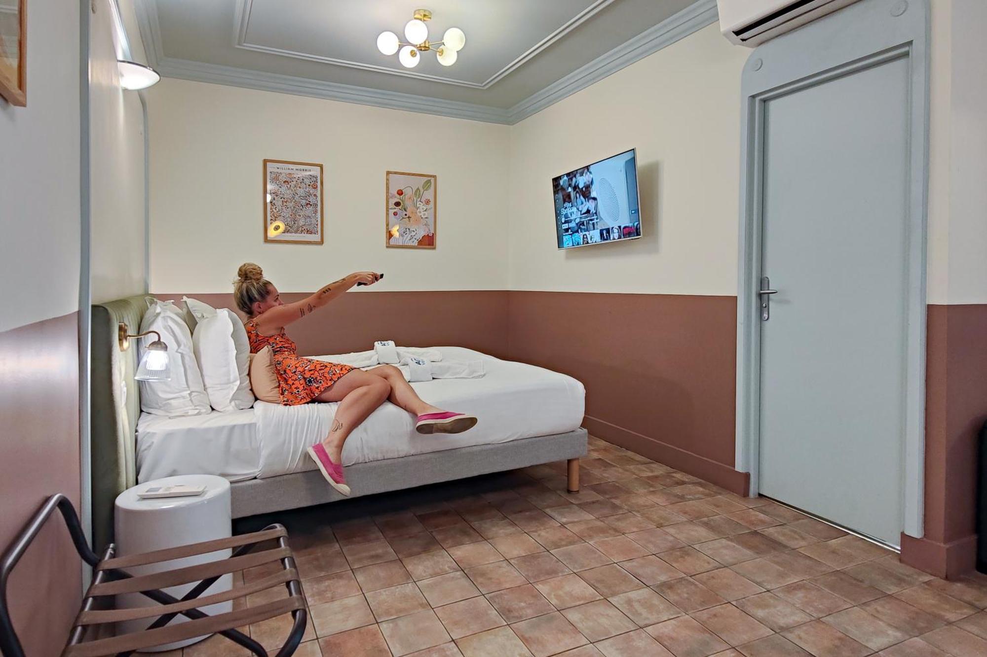 Junior Suite Balcony Courtyard side