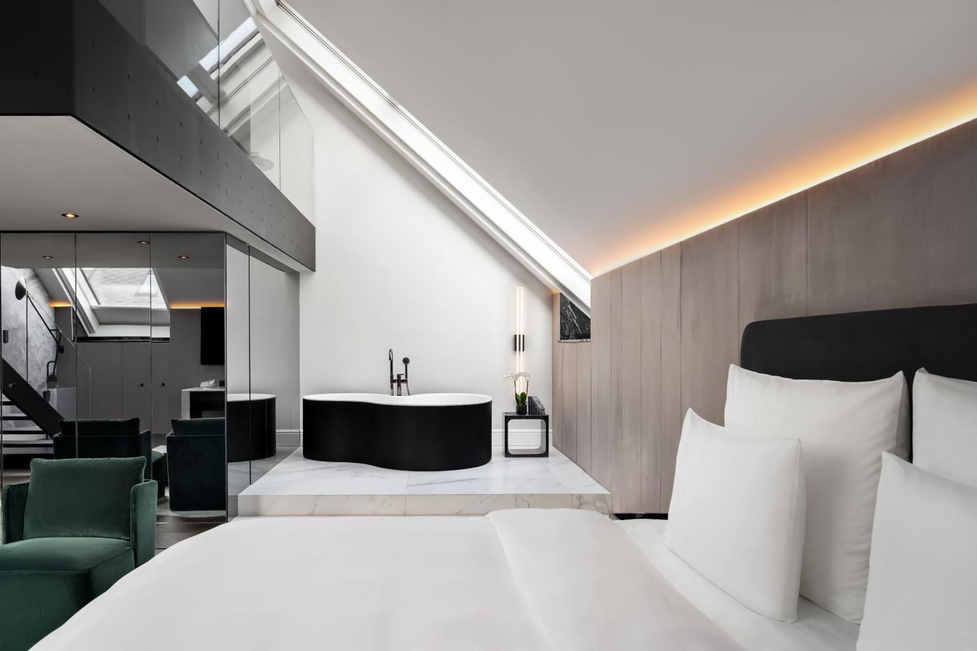 Grand Maisonette Suite