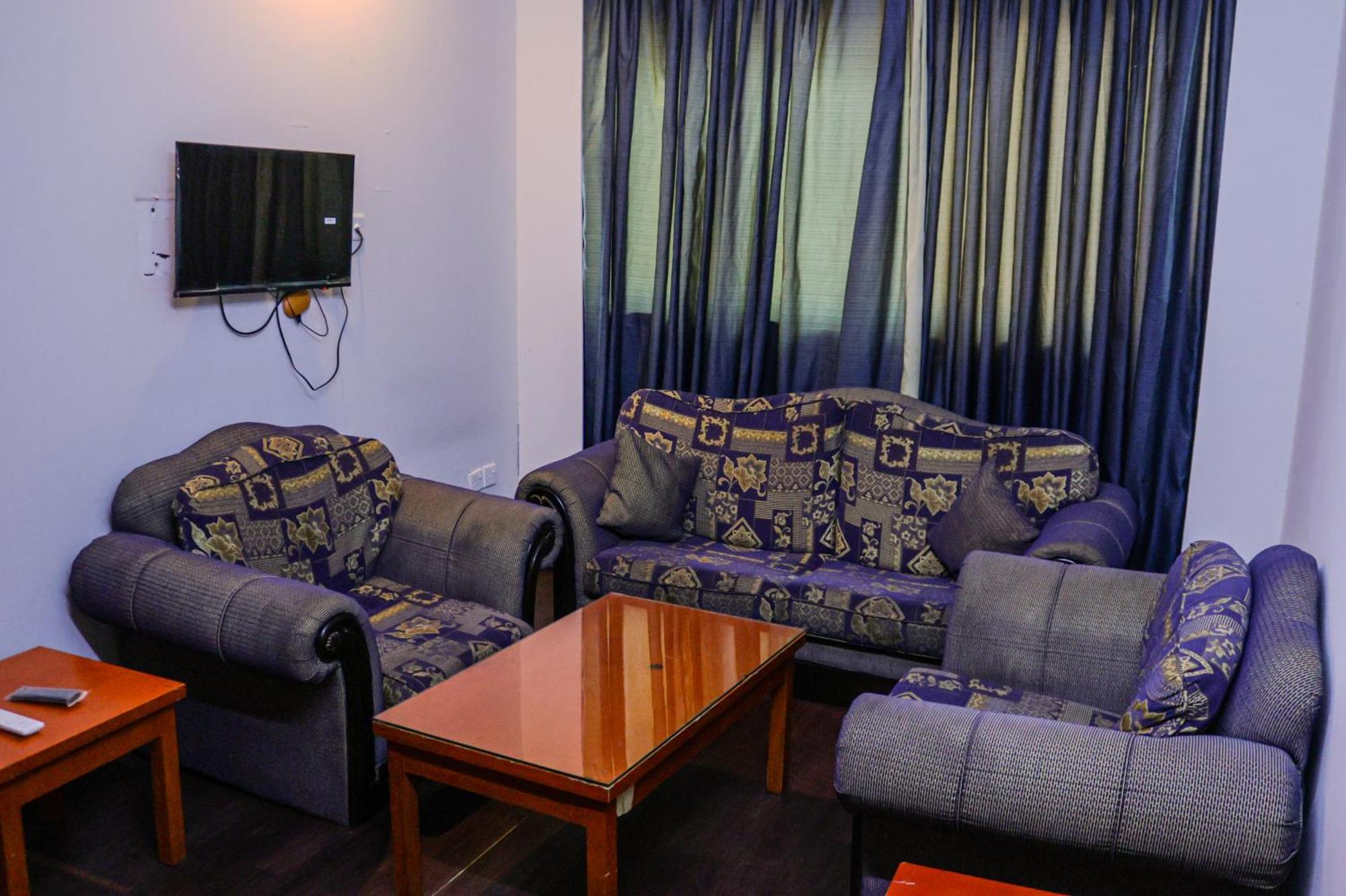 Executive Suite