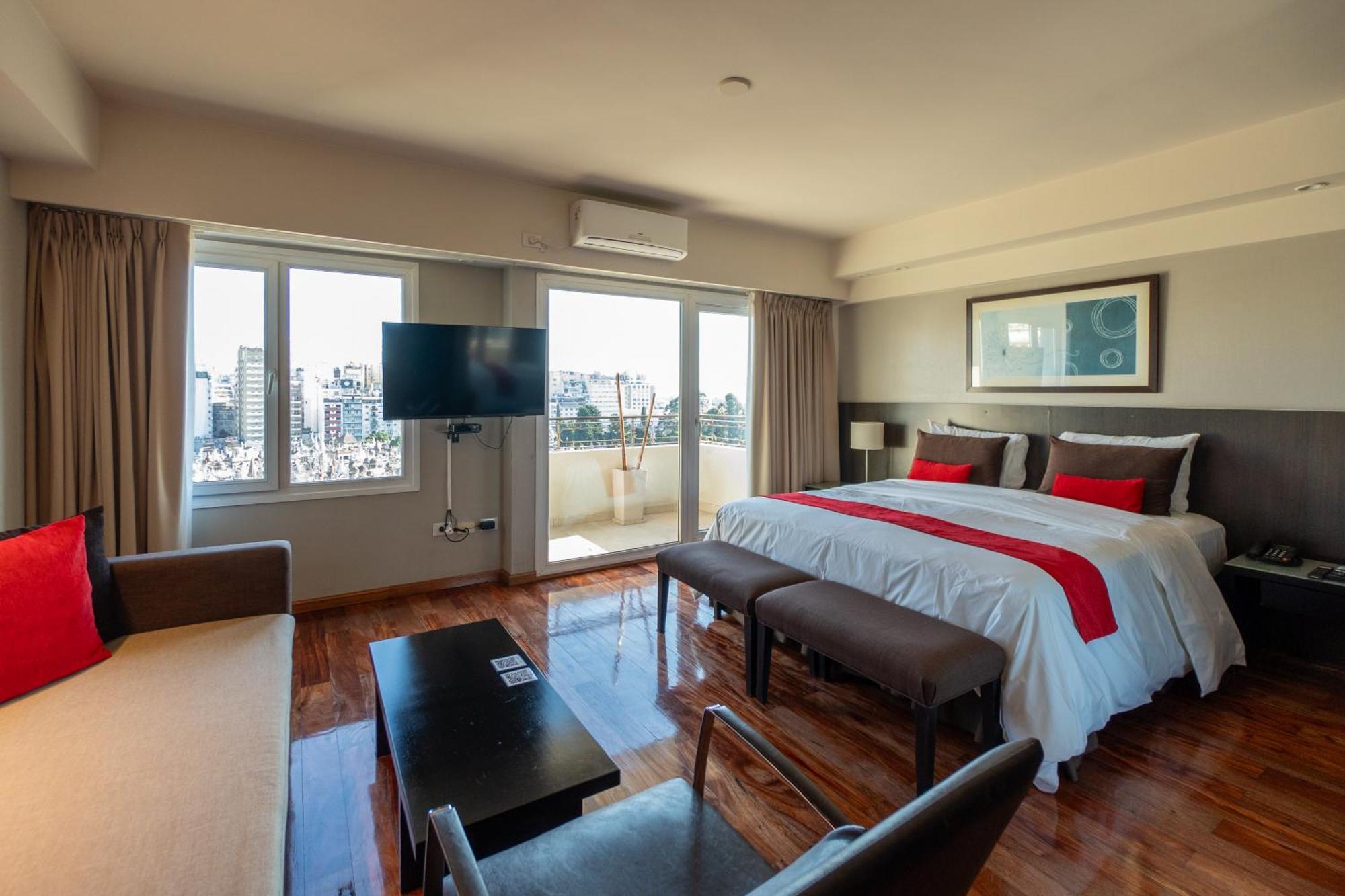 Double Suite View