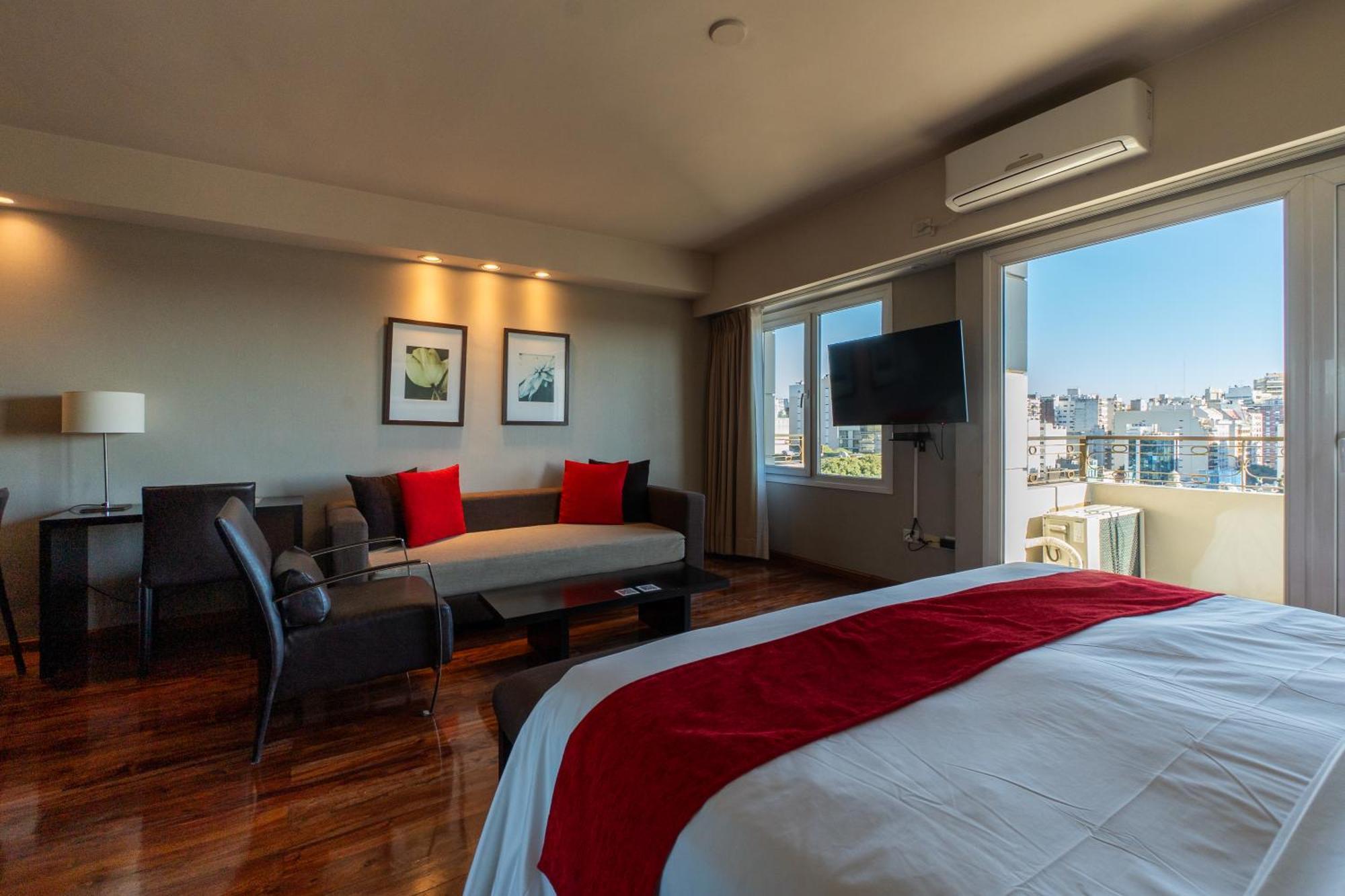 Double Suite View