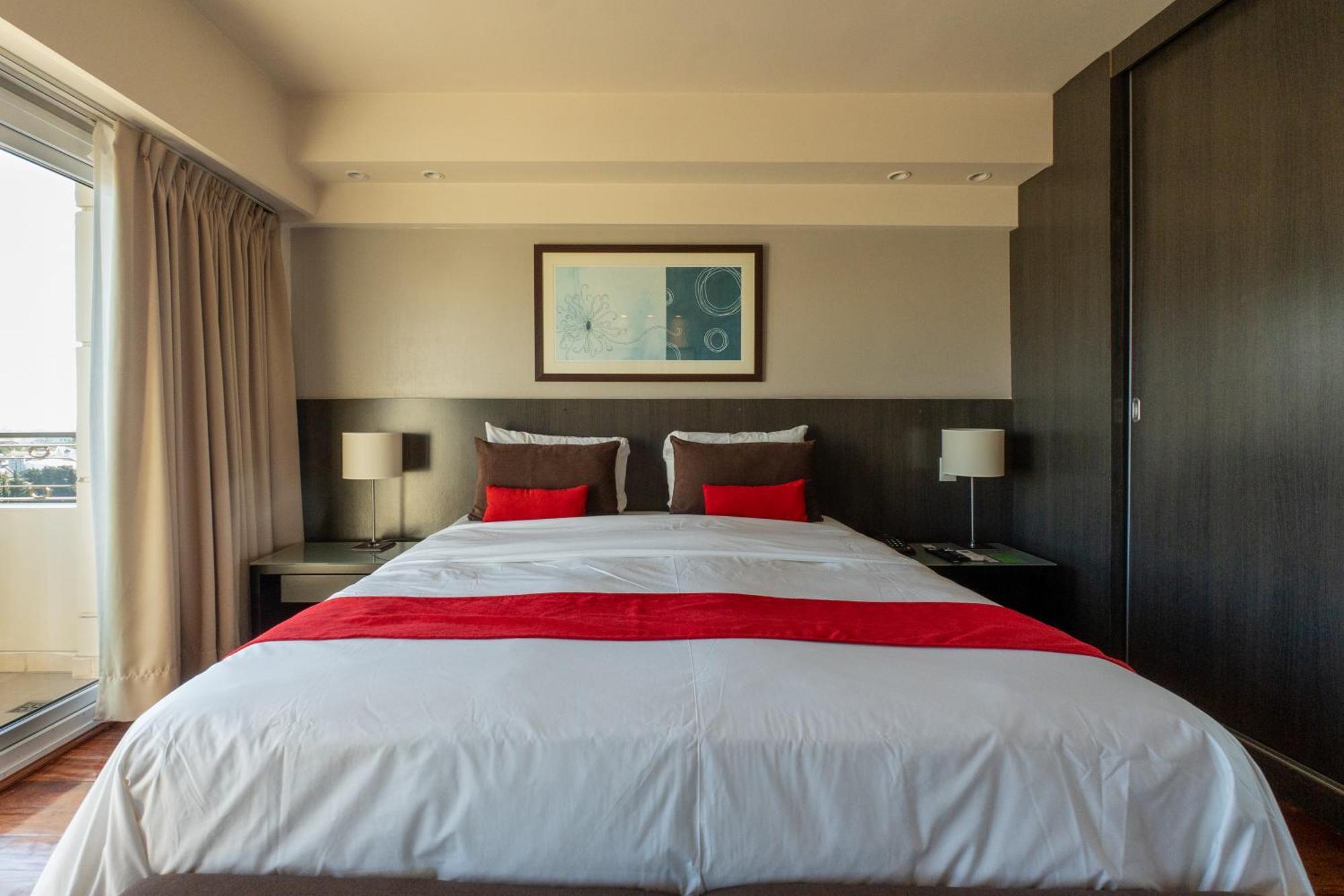 Double Suite View