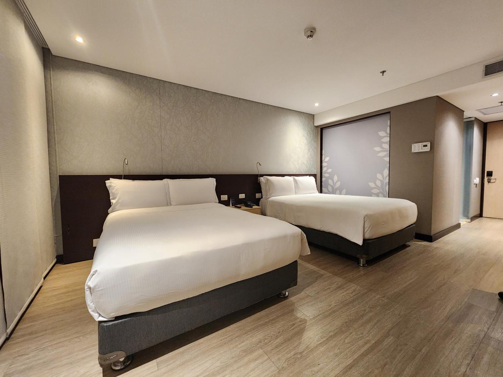 Executive King Room