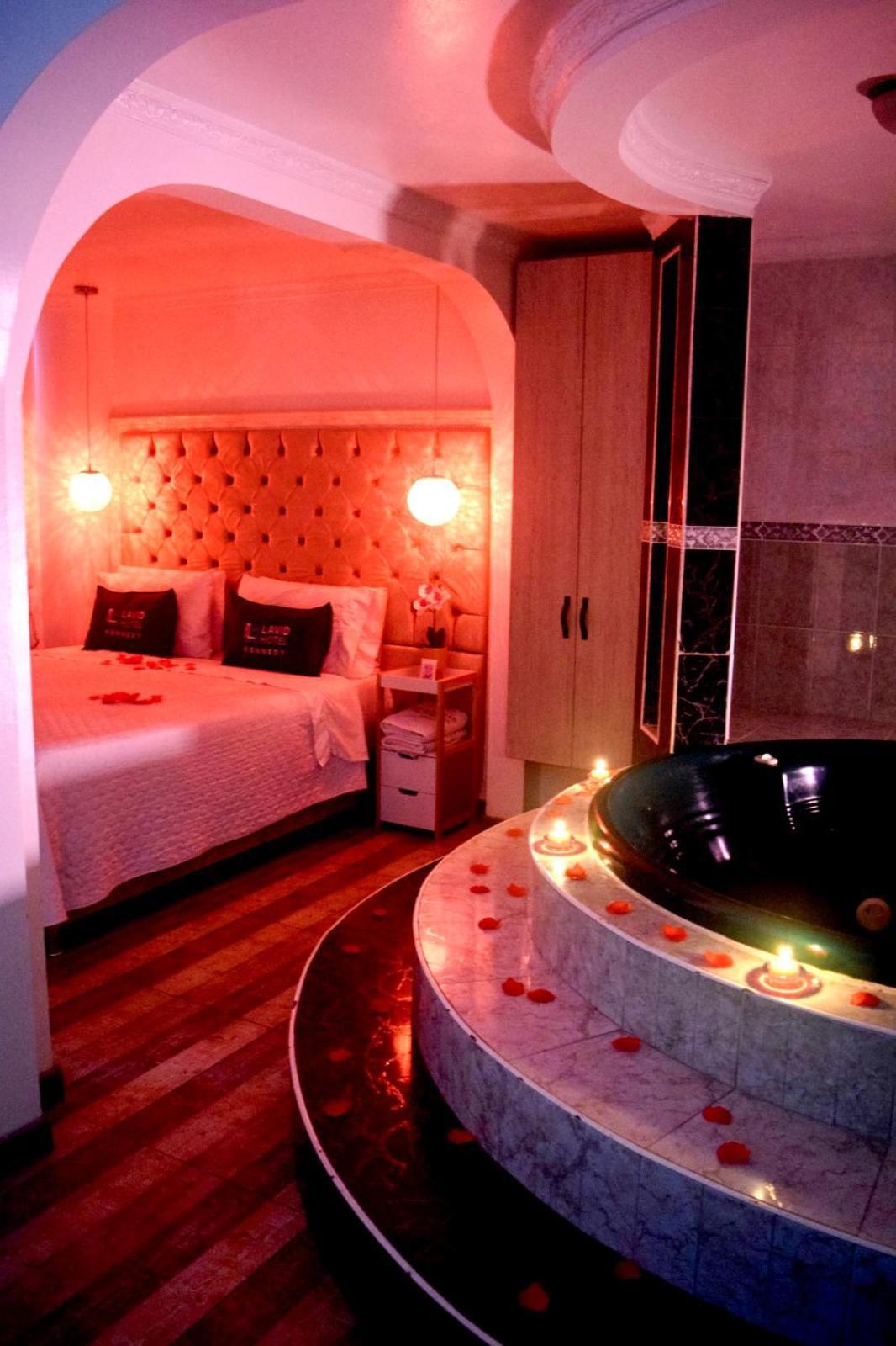 Standard Double Suite