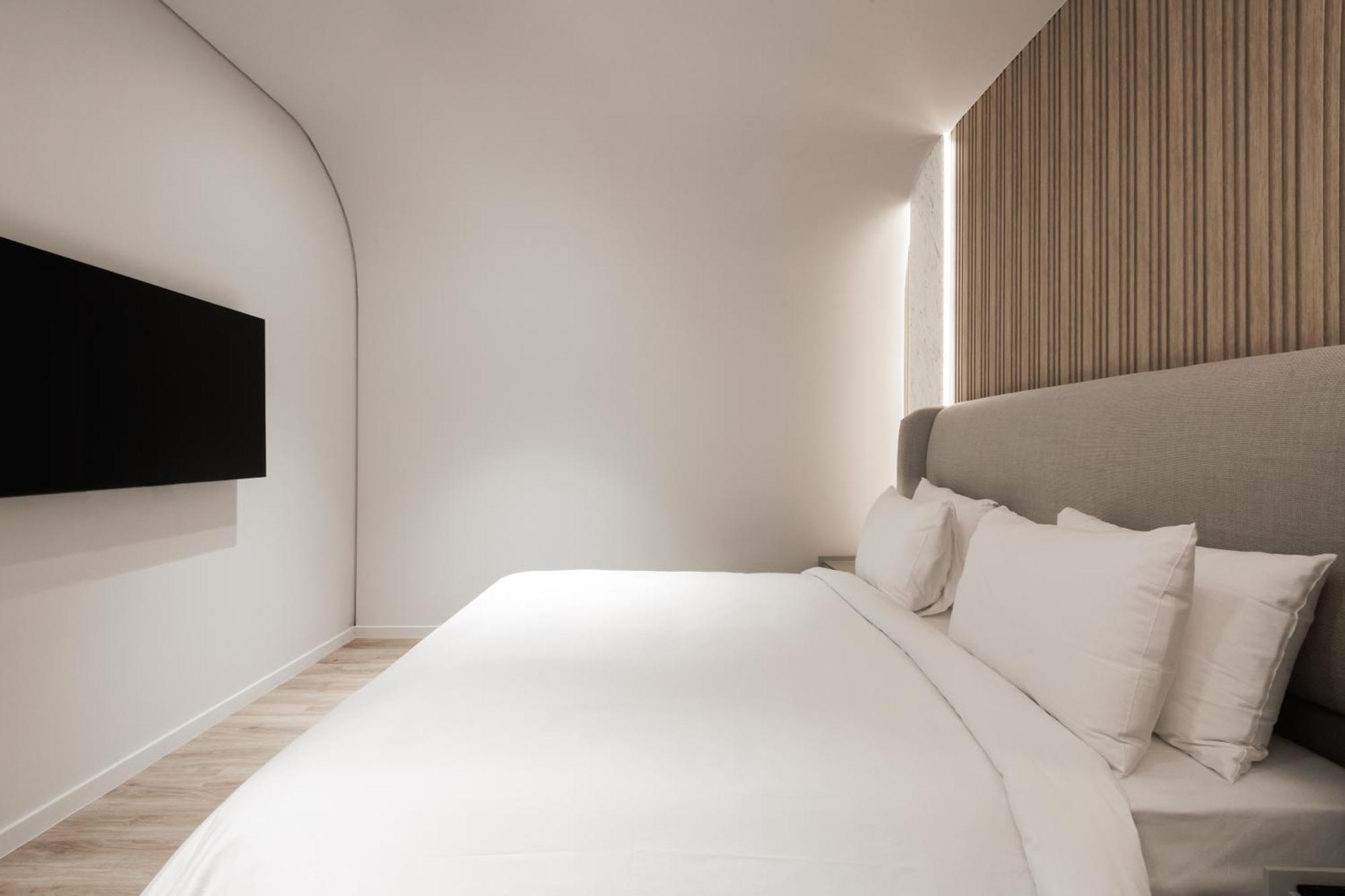Budget Double Room No Window