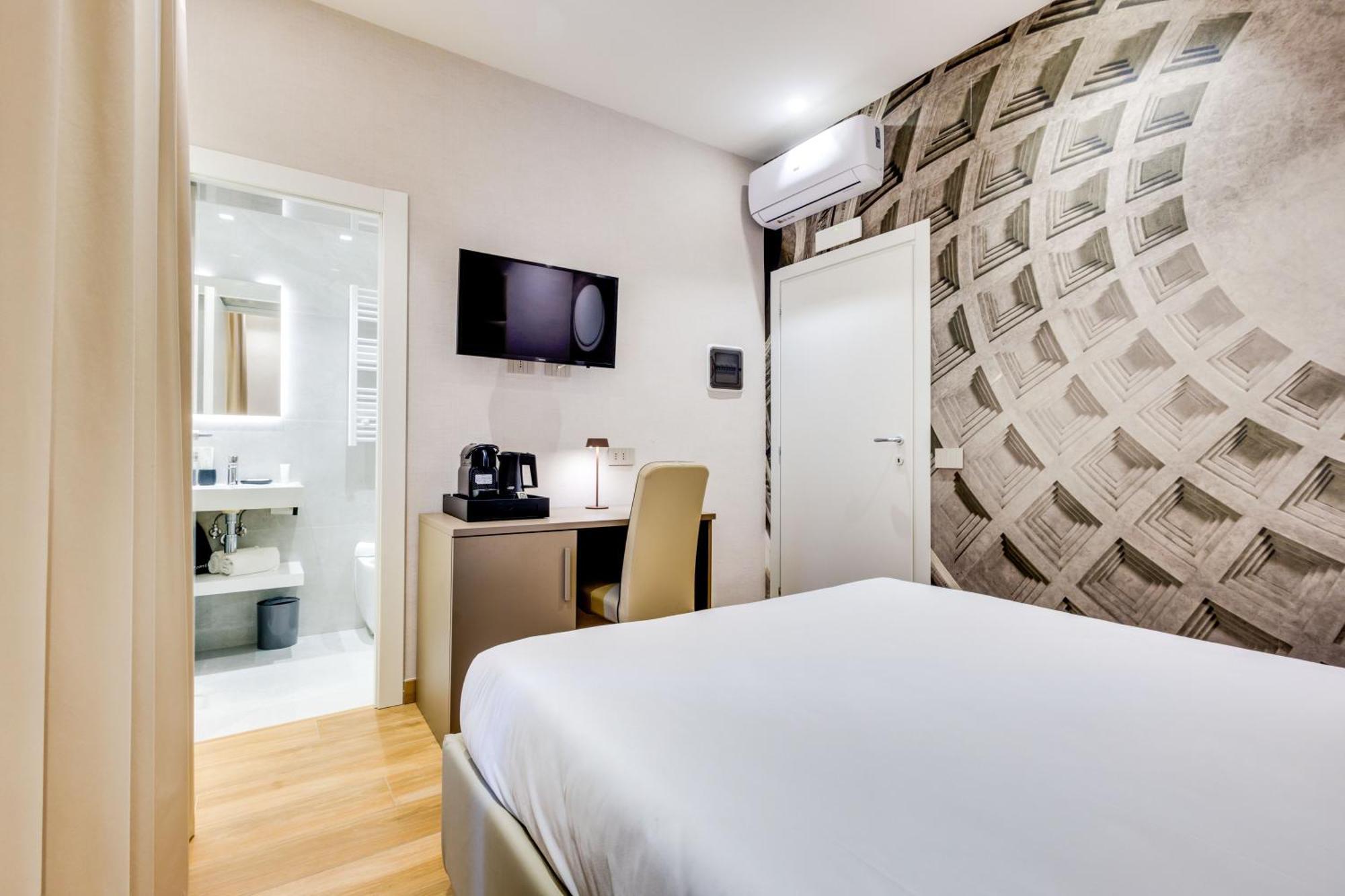 Deluxe Double Room Balcony