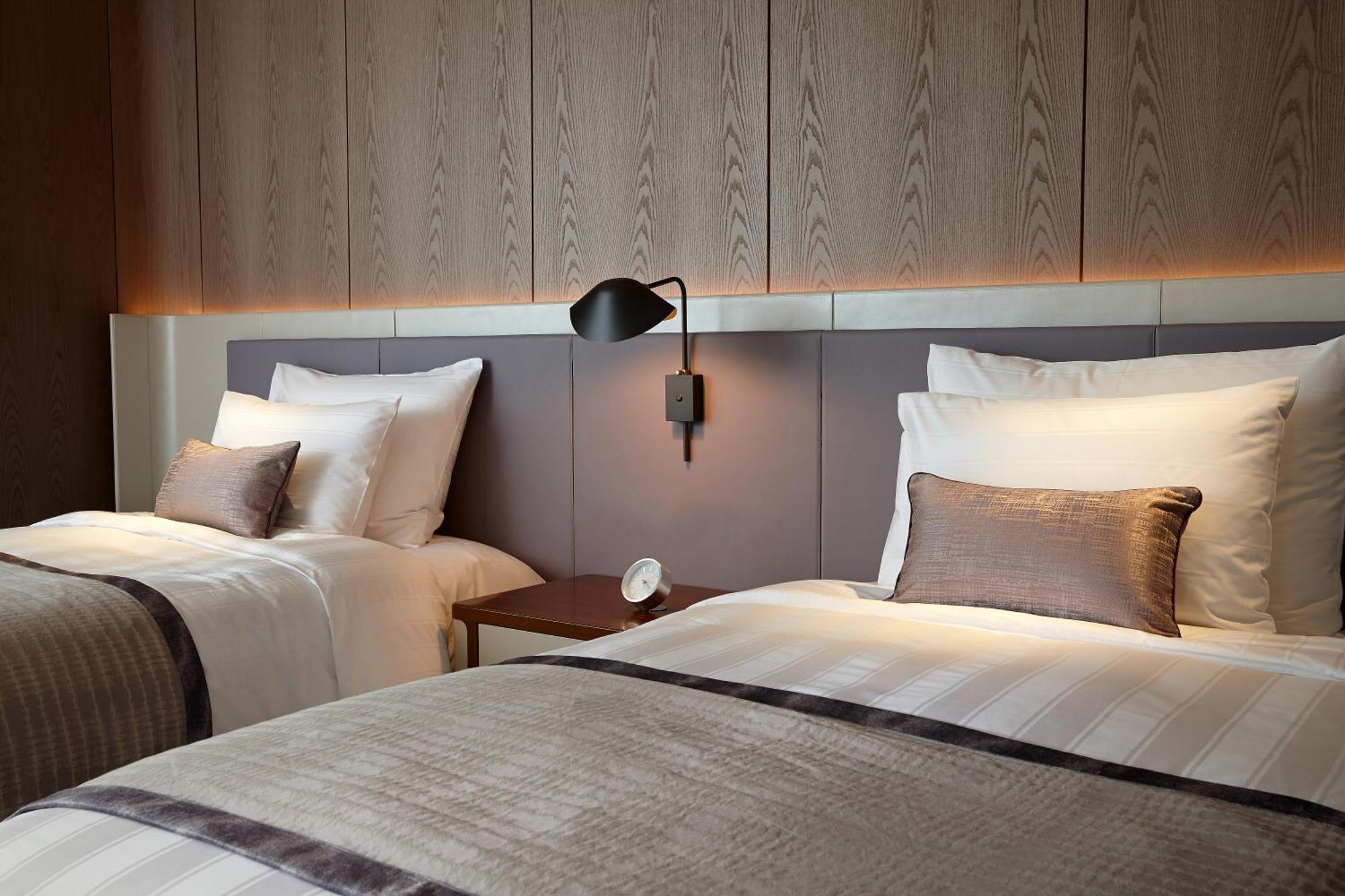 Deluxe Suite Twin
