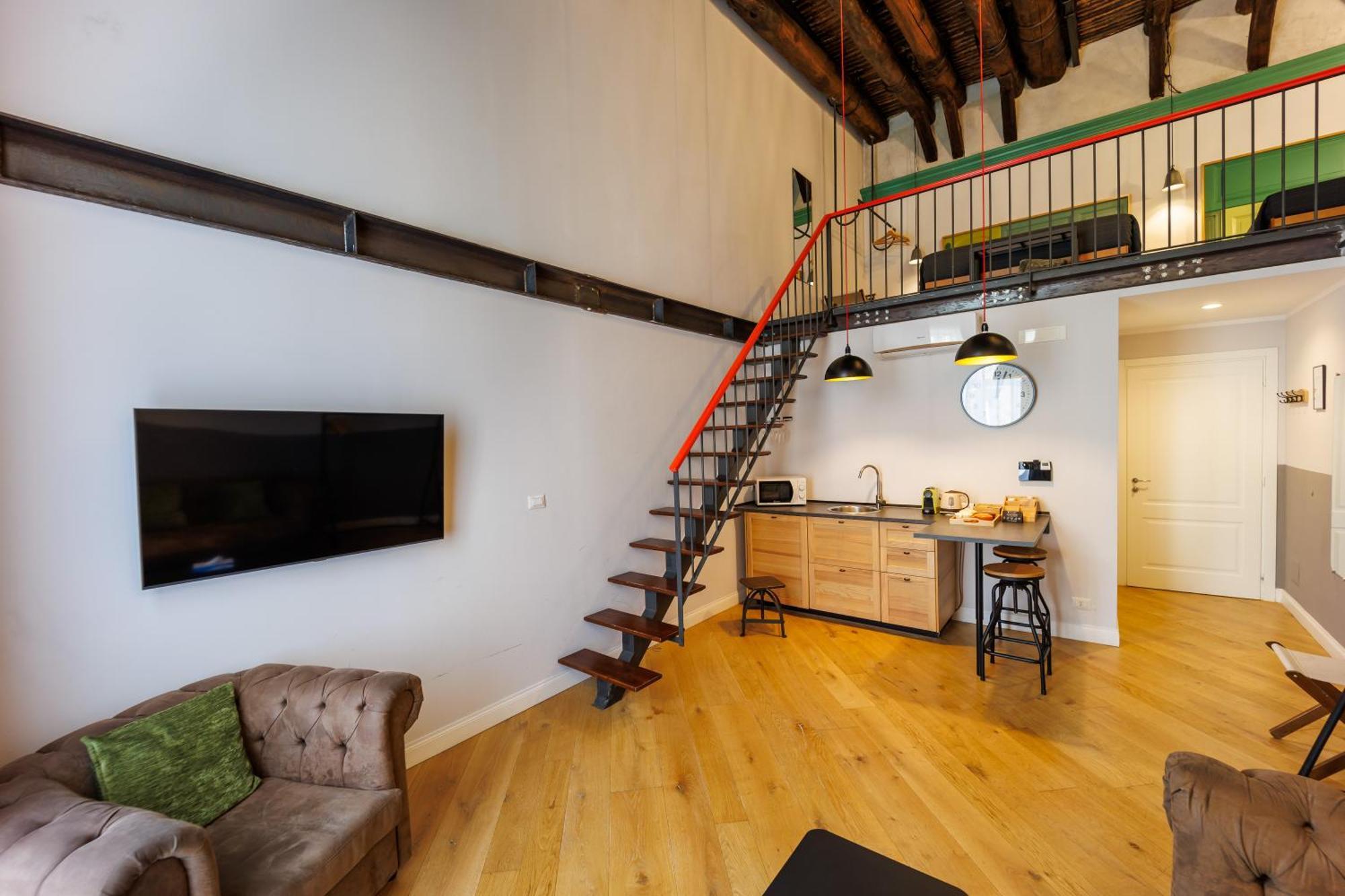 Deluxe Family Suite