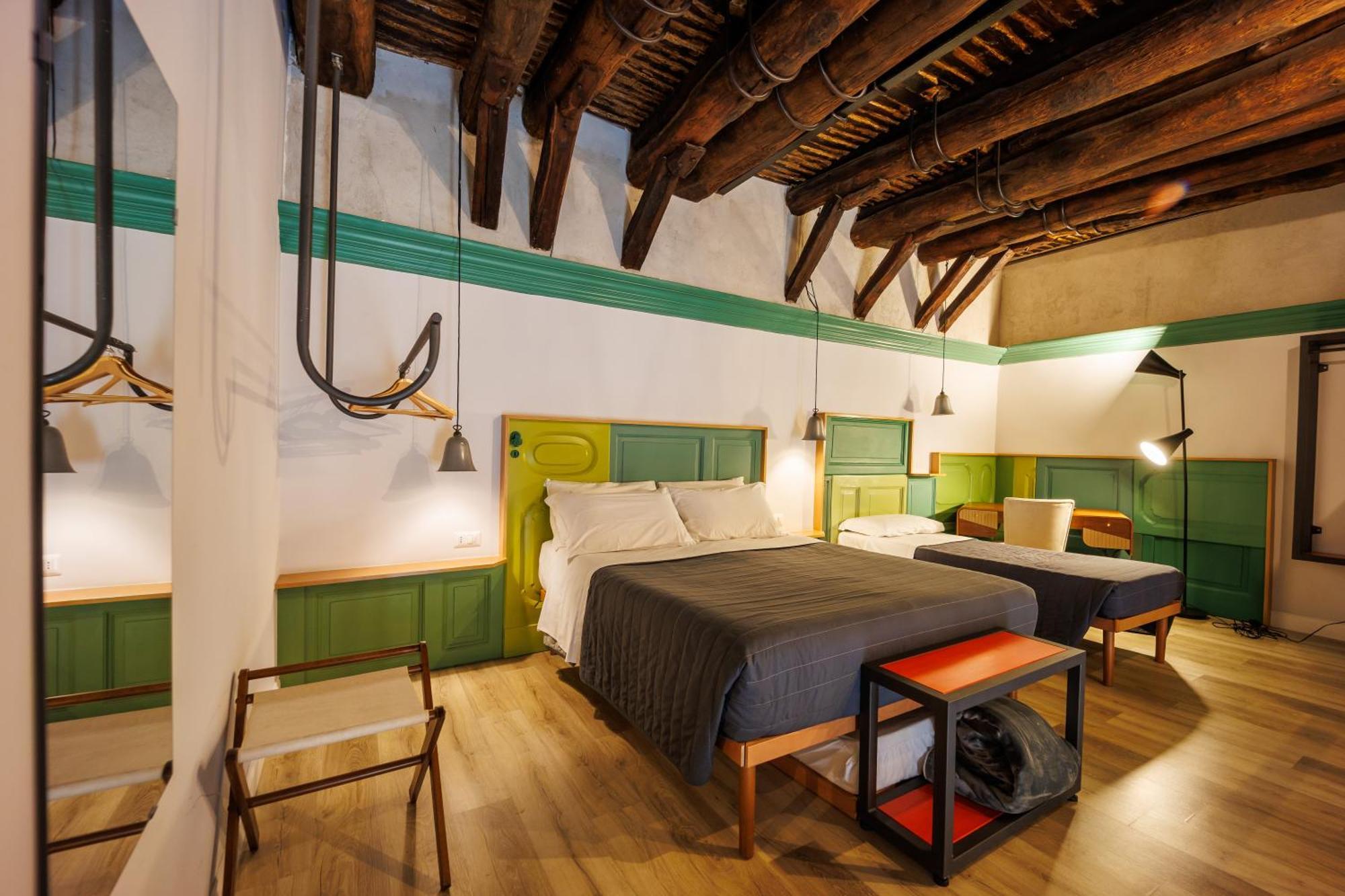 Deluxe Family Suite
