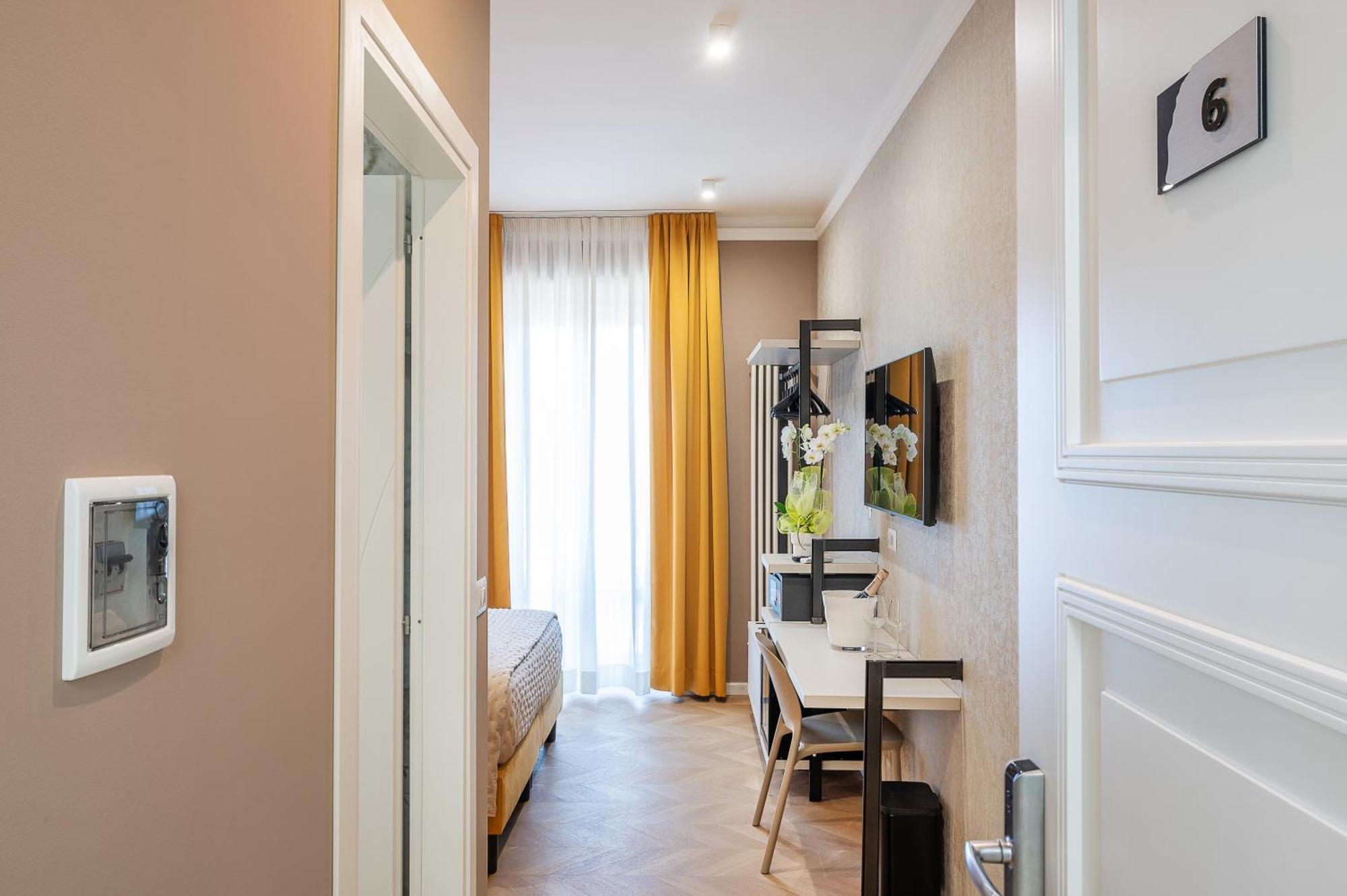 Deluxe Double Room Balcony