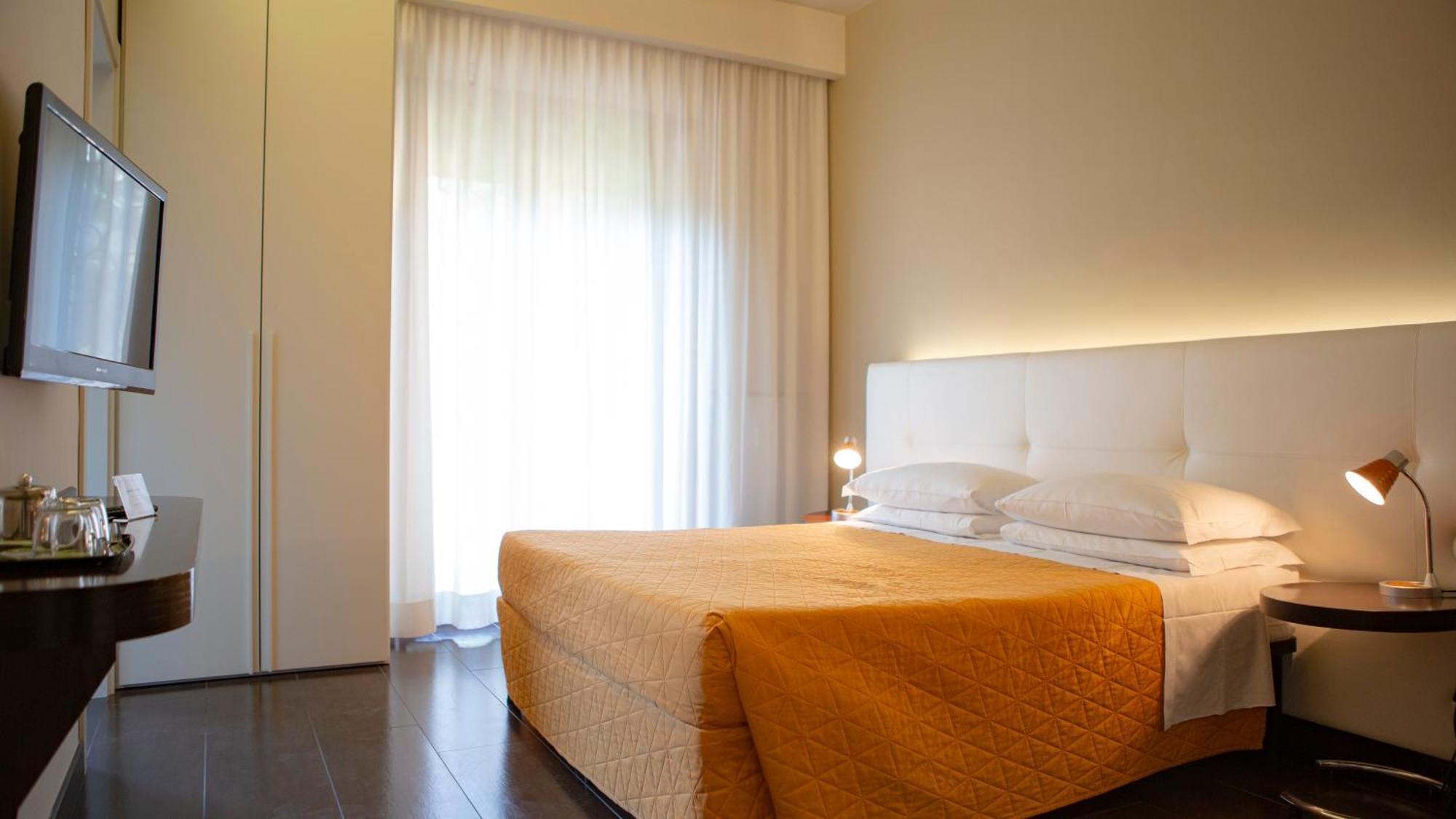 Deluxe Double or Twin Room Balcony