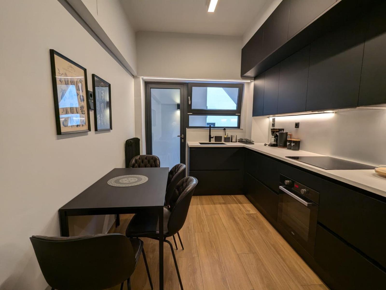 Two-Bedroom Deluxe Apartment Balcony Separate building