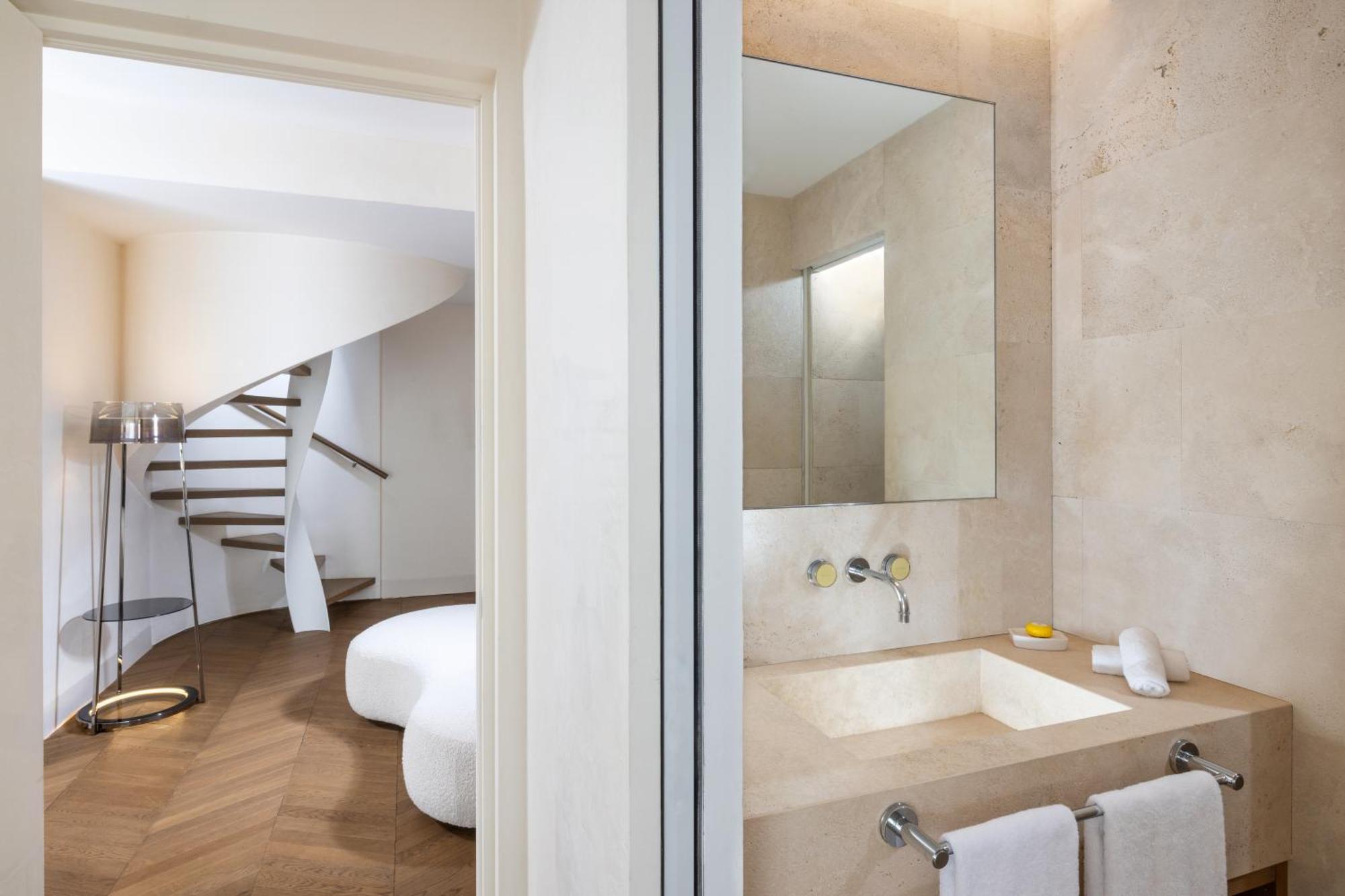 Suite Balcony