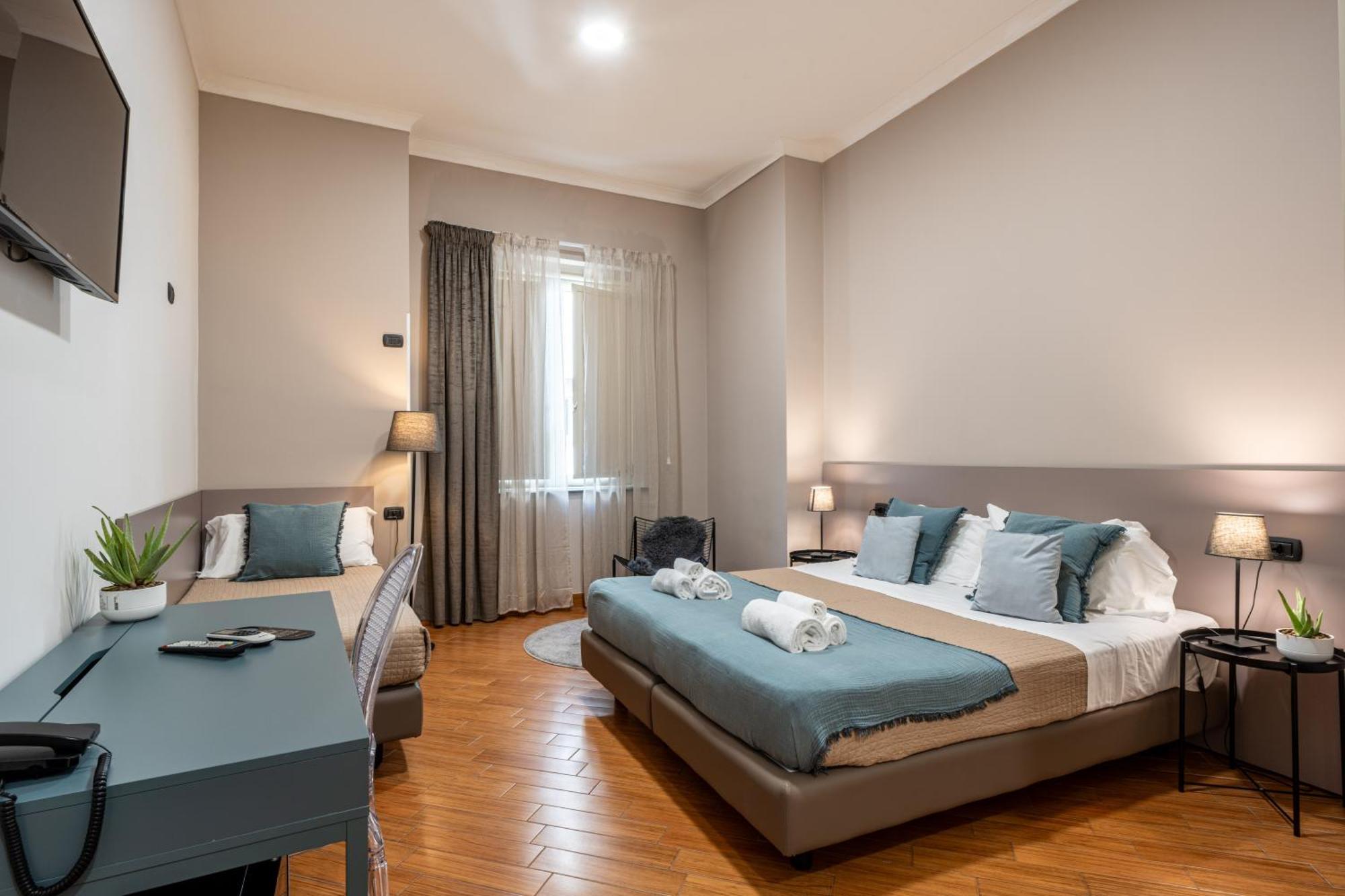 Deluxe Triple Room