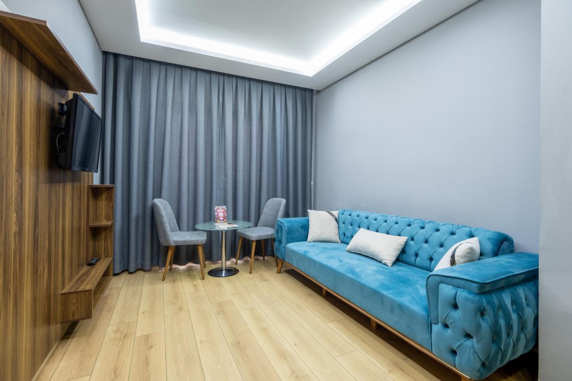 Suite with City View