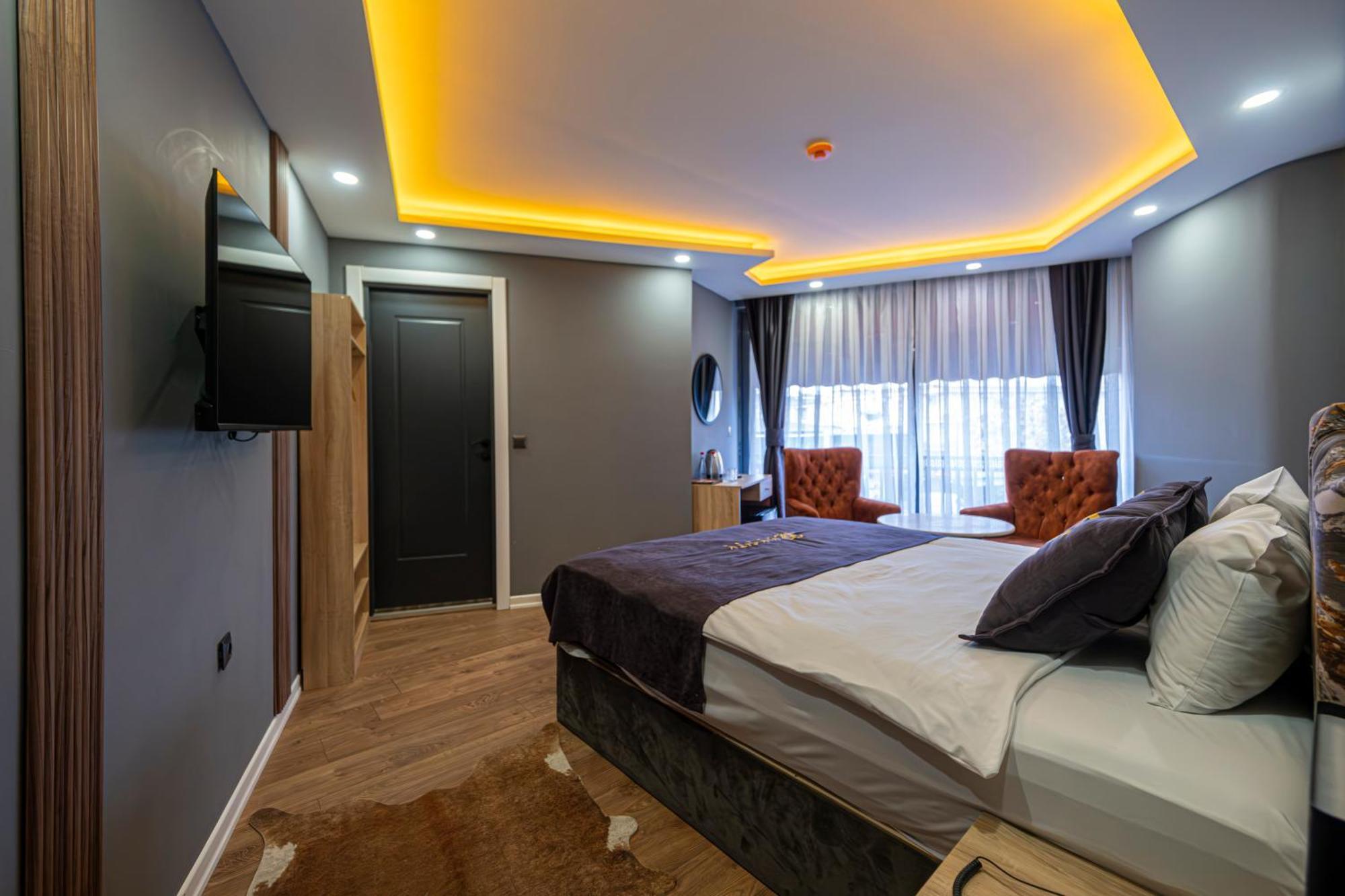 Double Room,1621061549:JPEG
