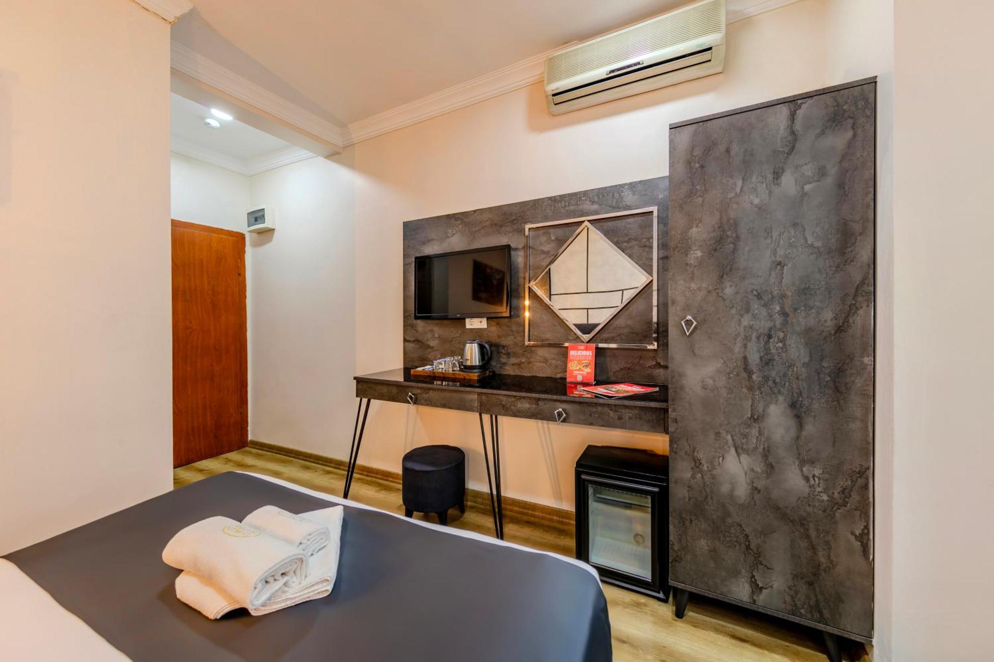 Deluxe Single Room