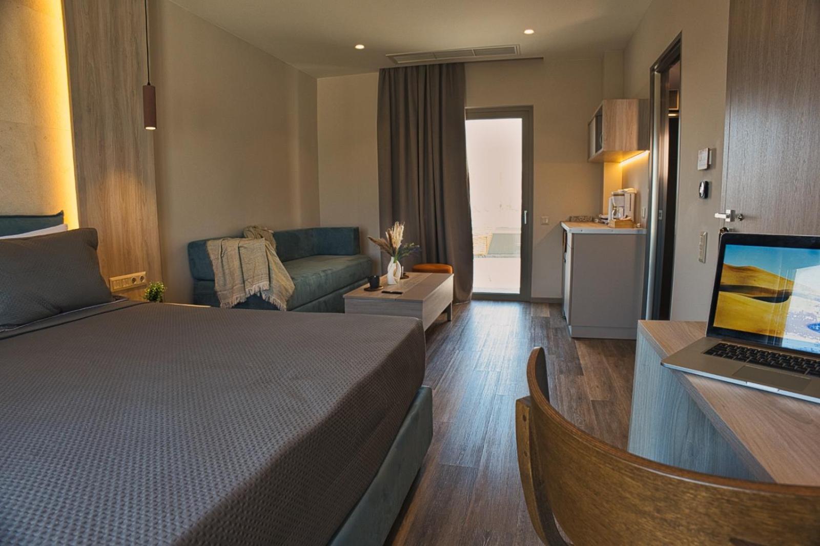 Executive Penthouse Suite Panoramic View