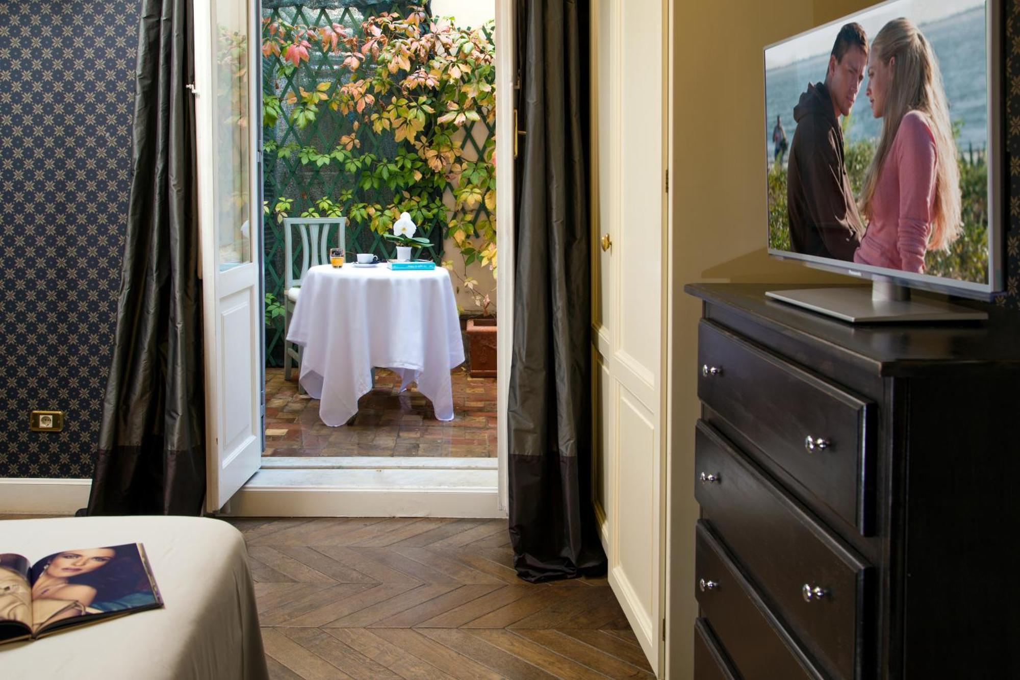 Standard Double or Twin Room Balcony
