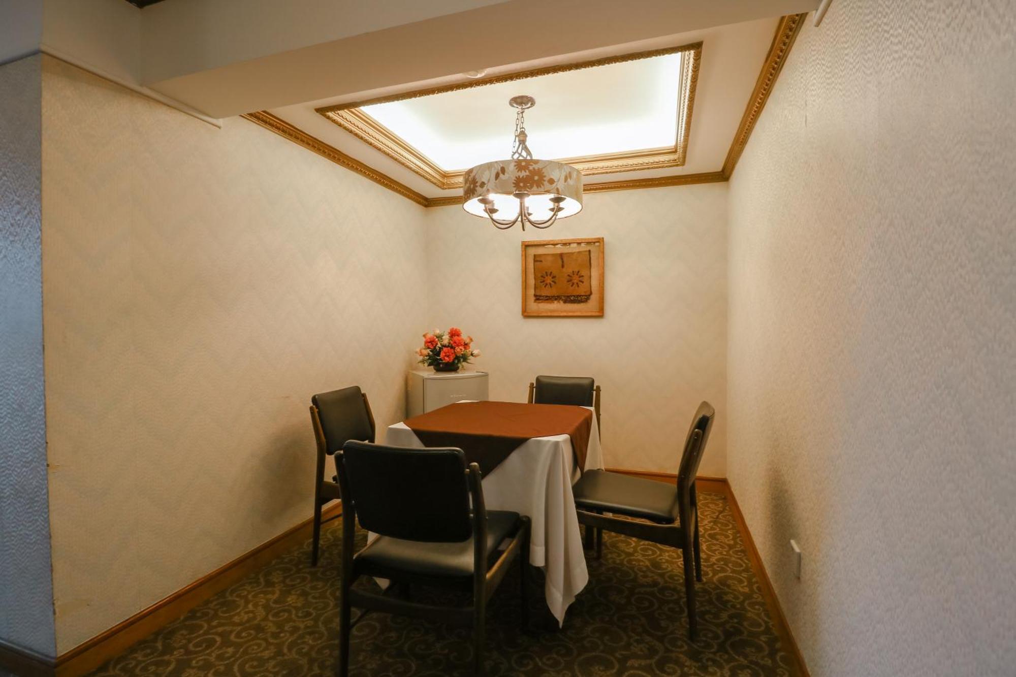 One-Bedroom Suite