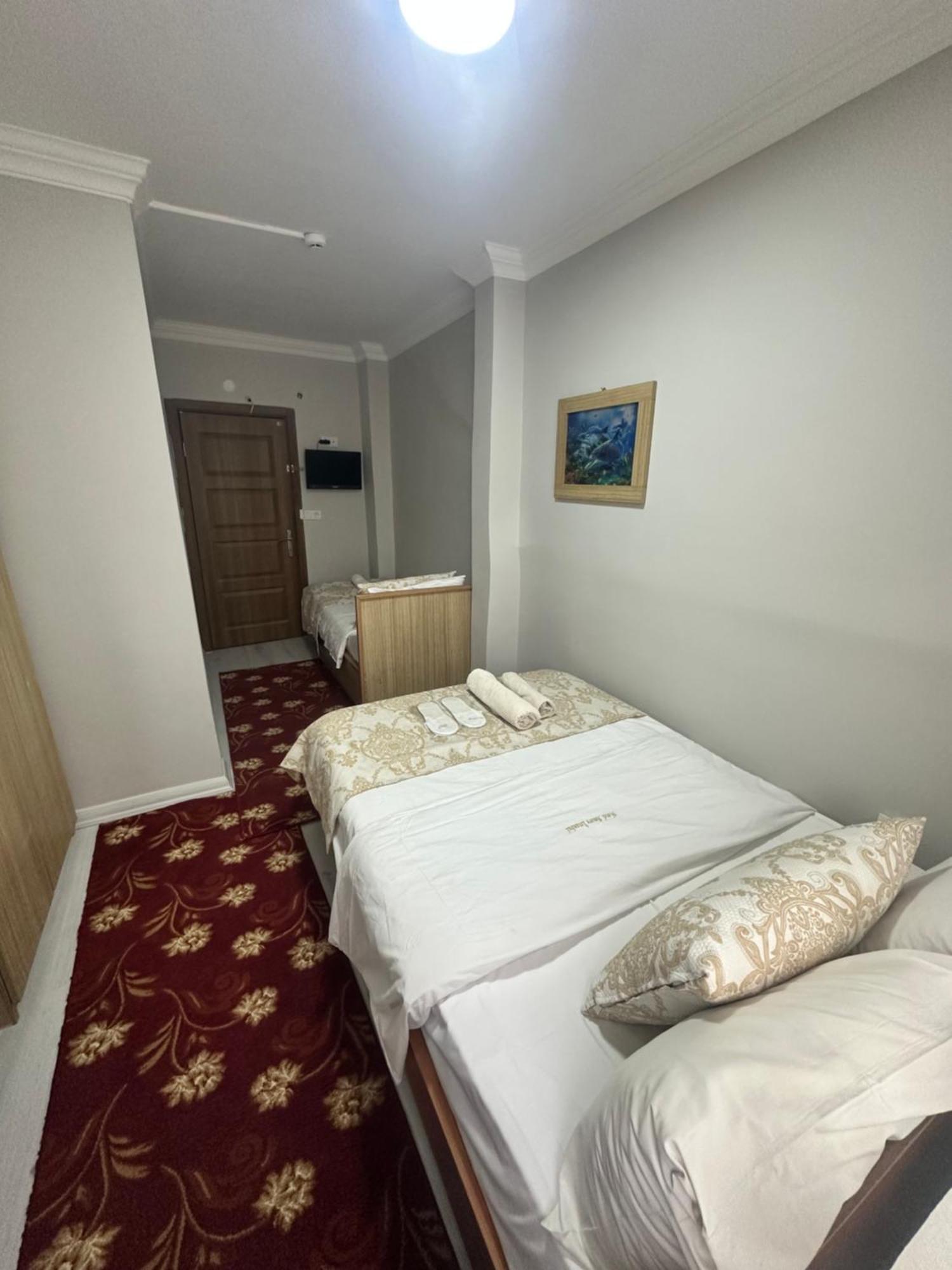 Double Room Private Bathroom