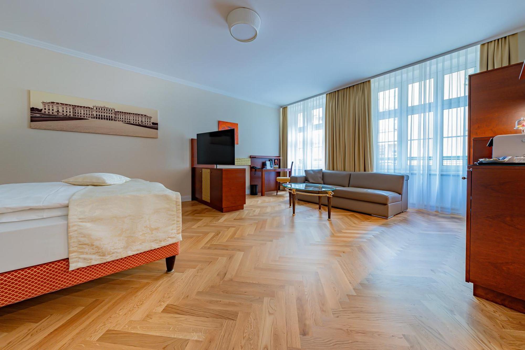 Junior Suite