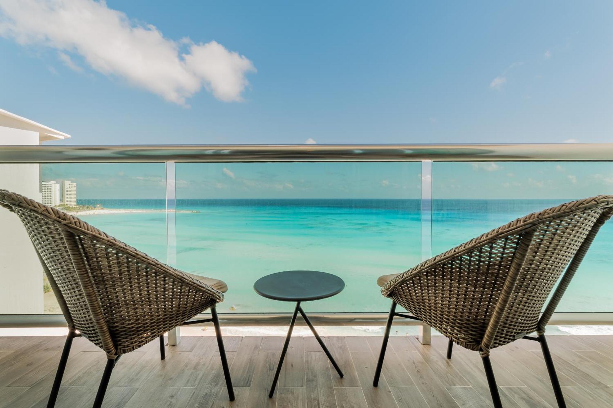 Studio Apartment Sea View