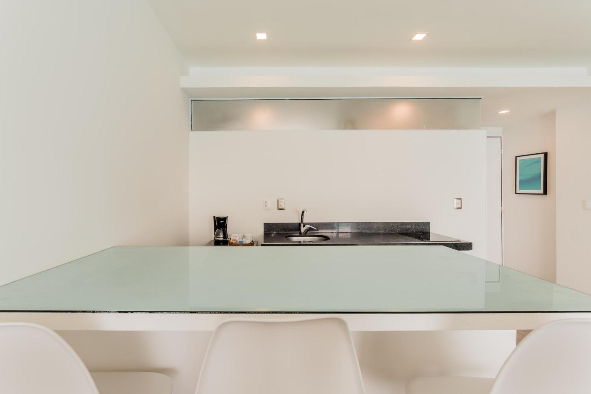 Studio Apartment Sea View