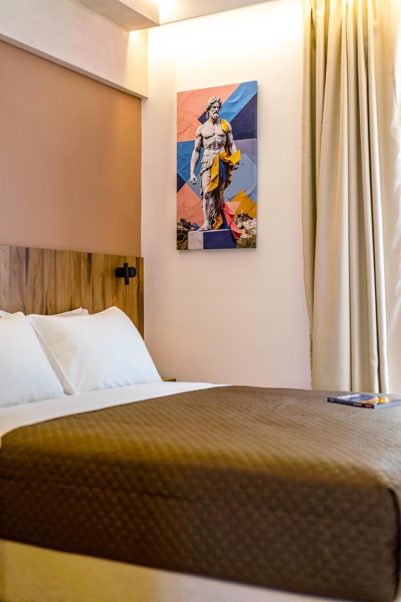 Deluxe One-Bedroom Apartment City View