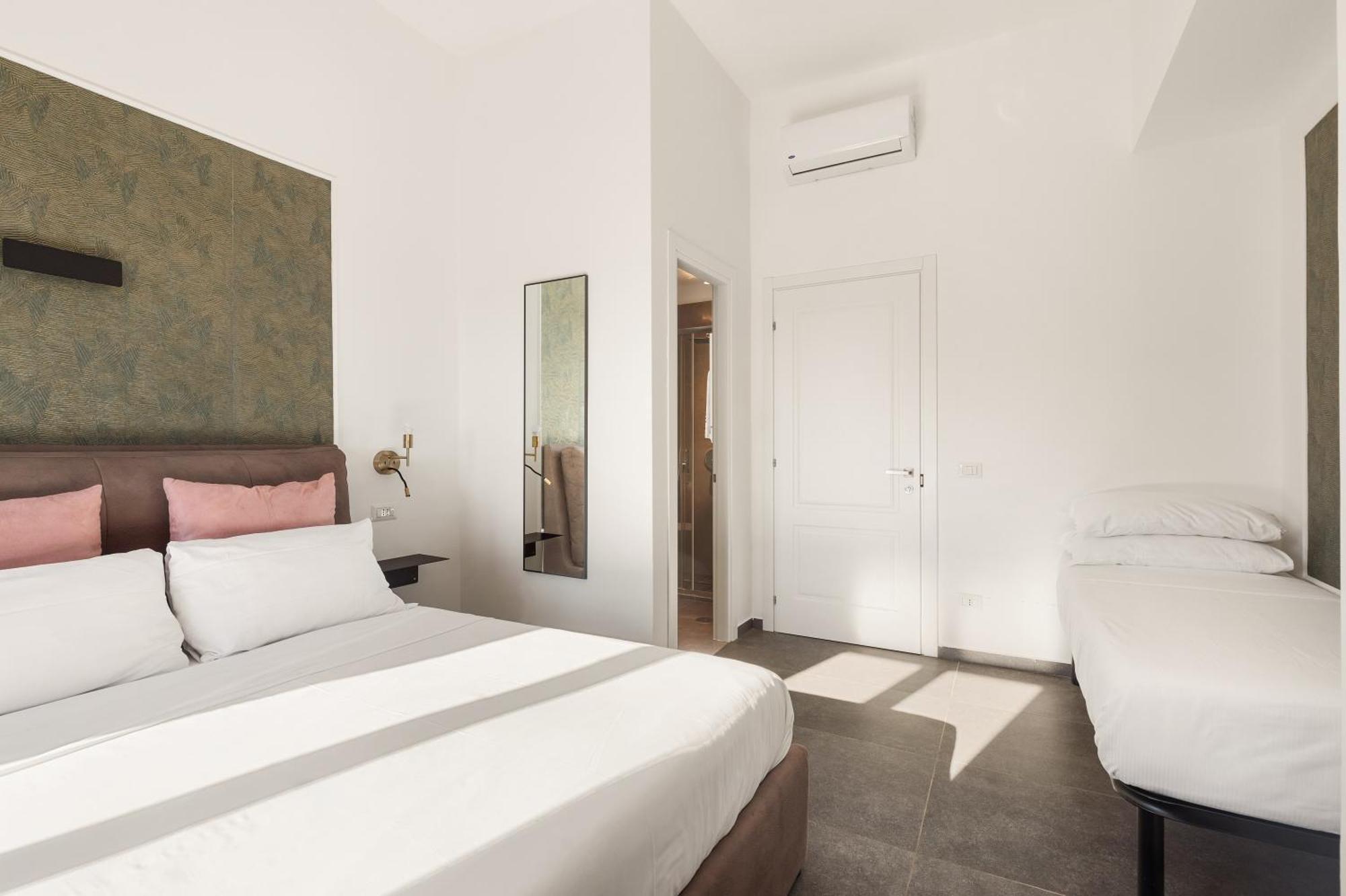 Luxury Triple Room