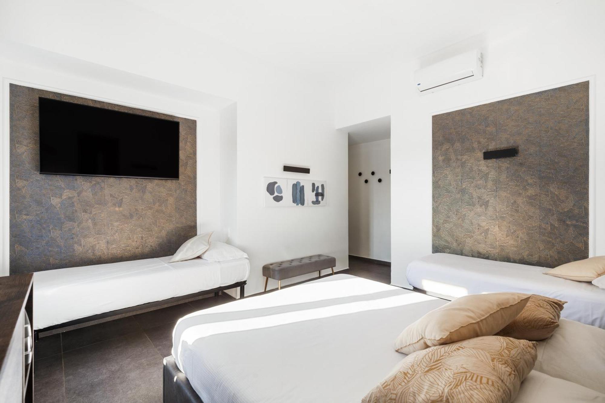 Premium Quadruple Room
