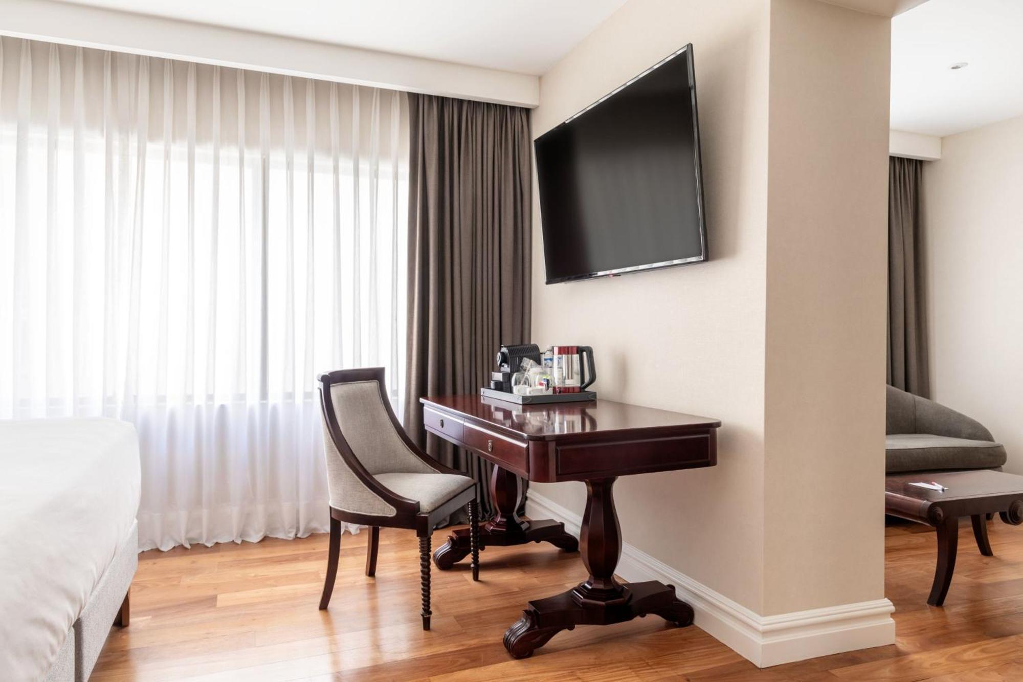 Deluxe Guest room 1 King