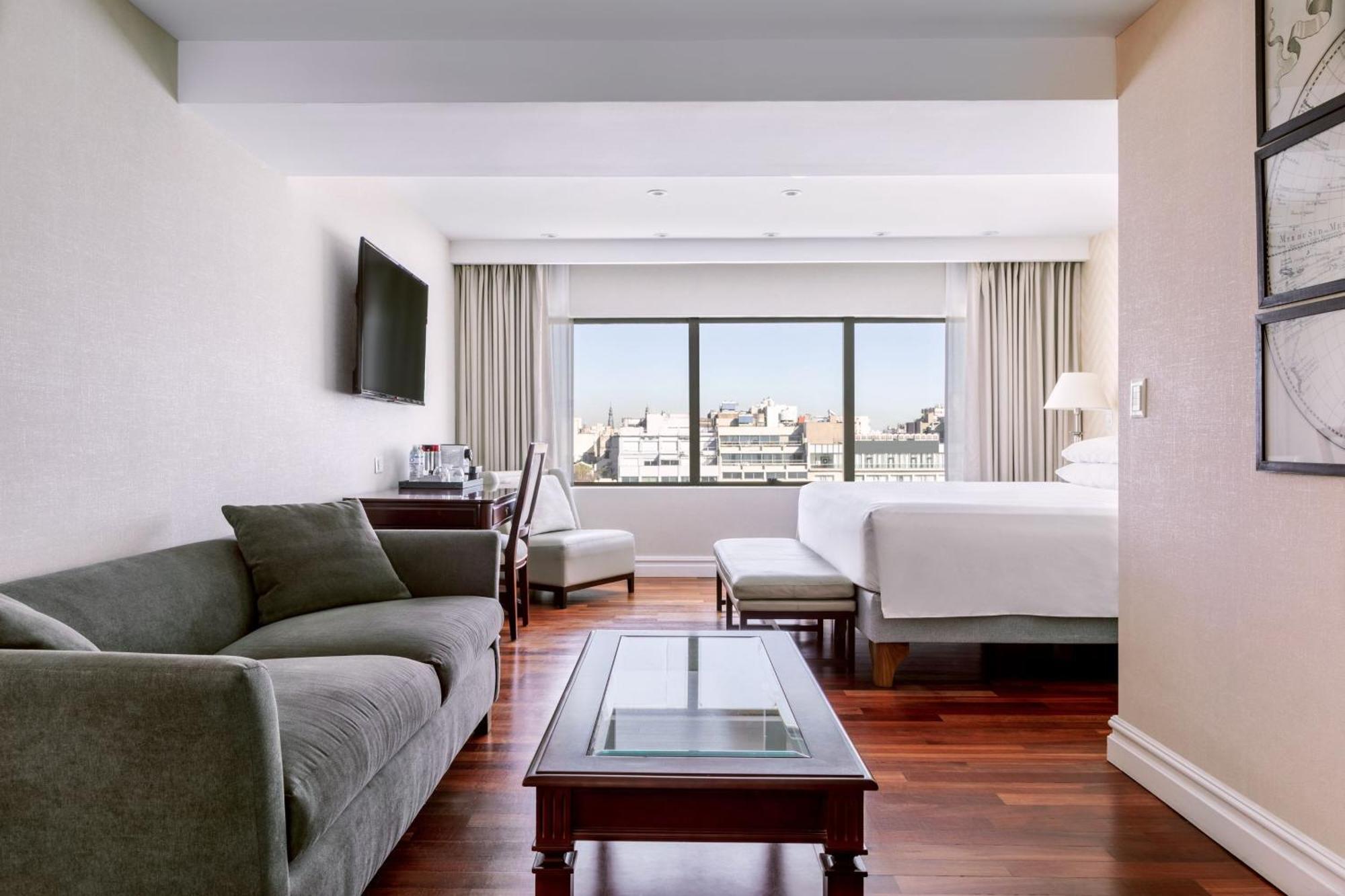 City View Deluxe Guest room 1 King