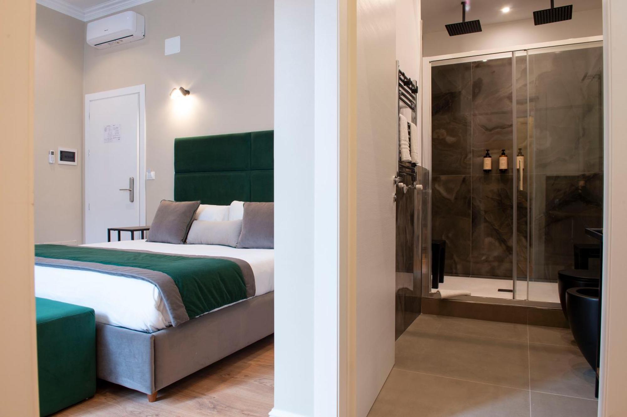 Executive Triple Room