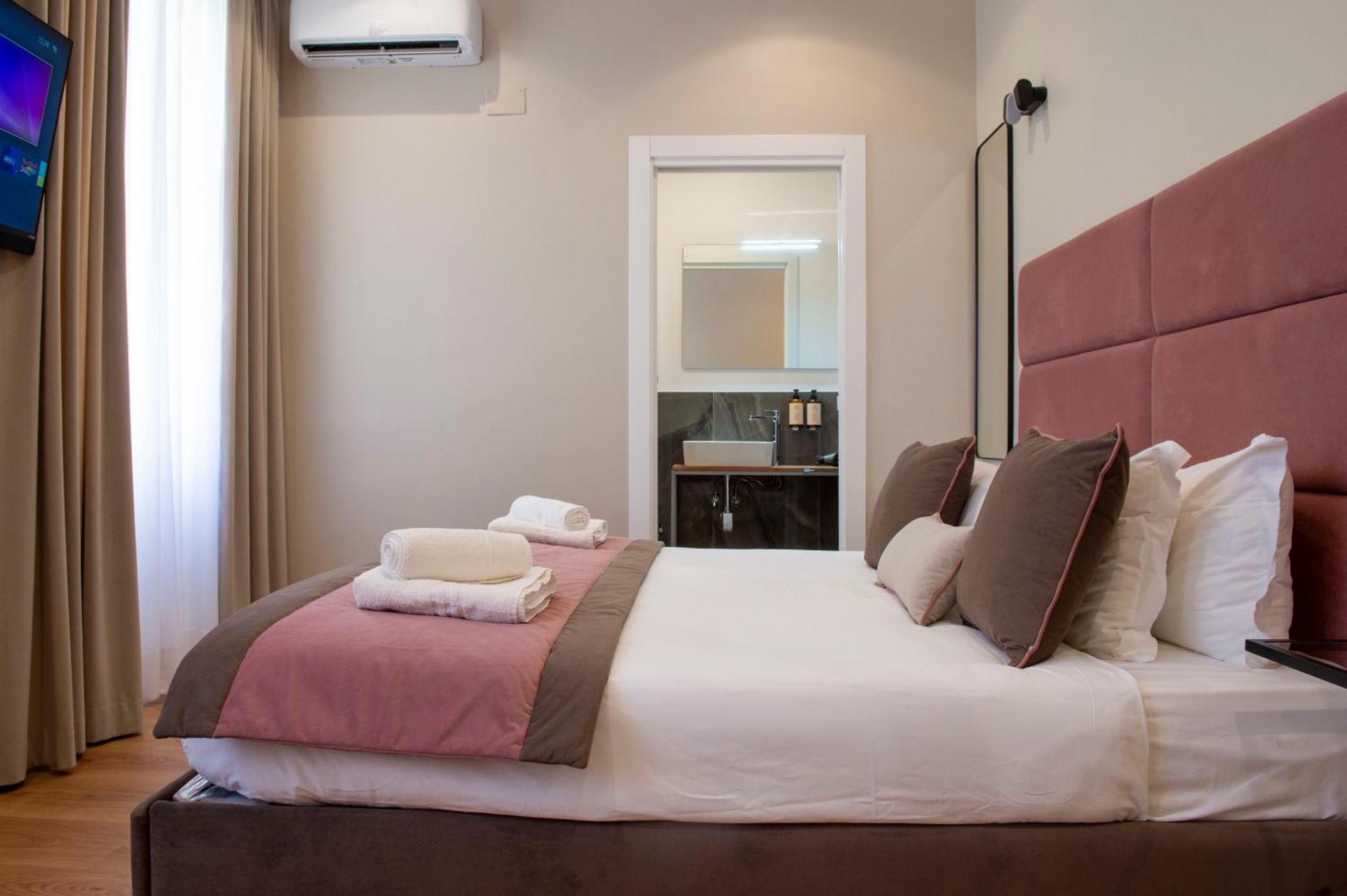 Superior Queen Room