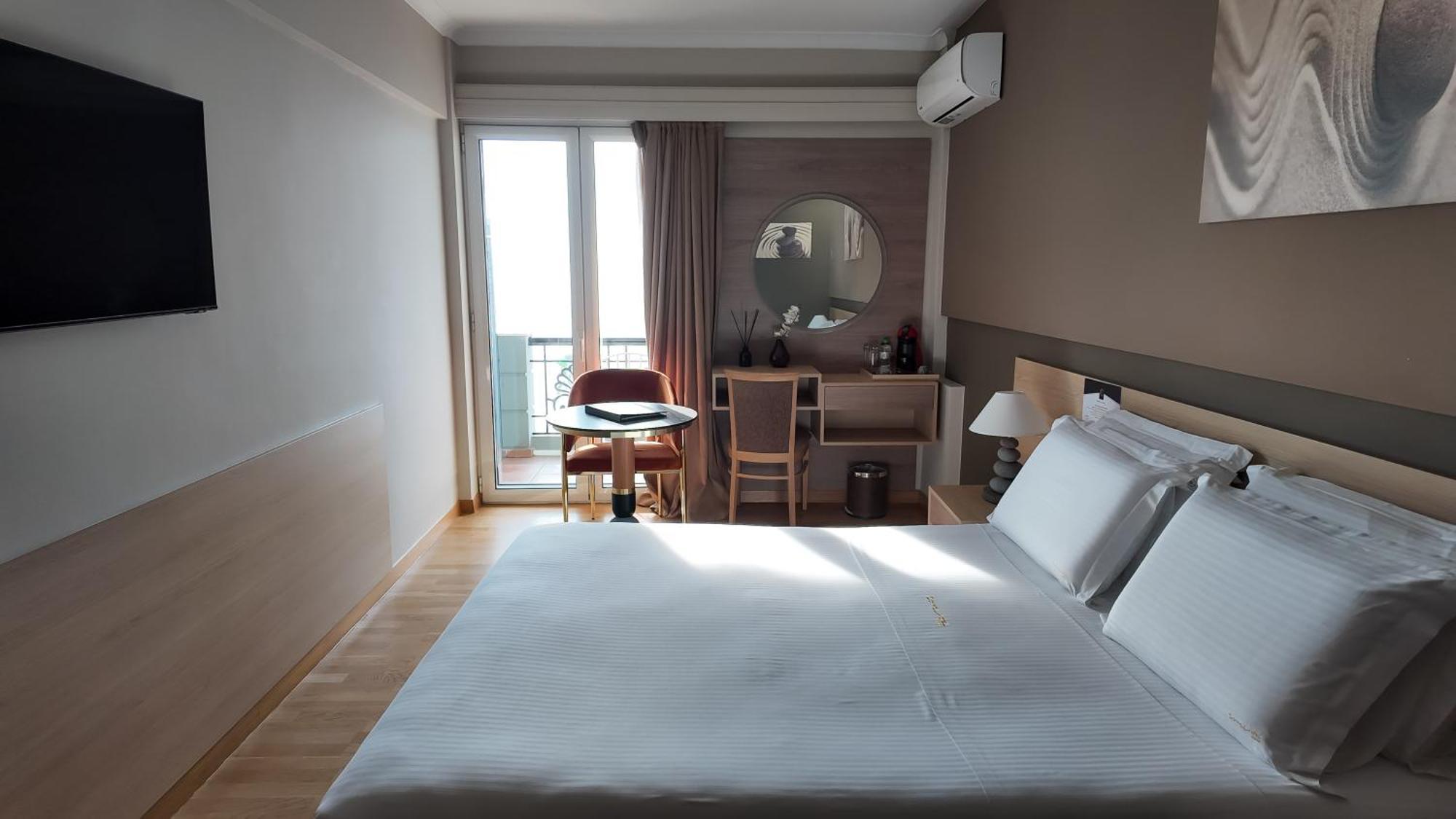 Family Room Sea View Adjoining Rooms