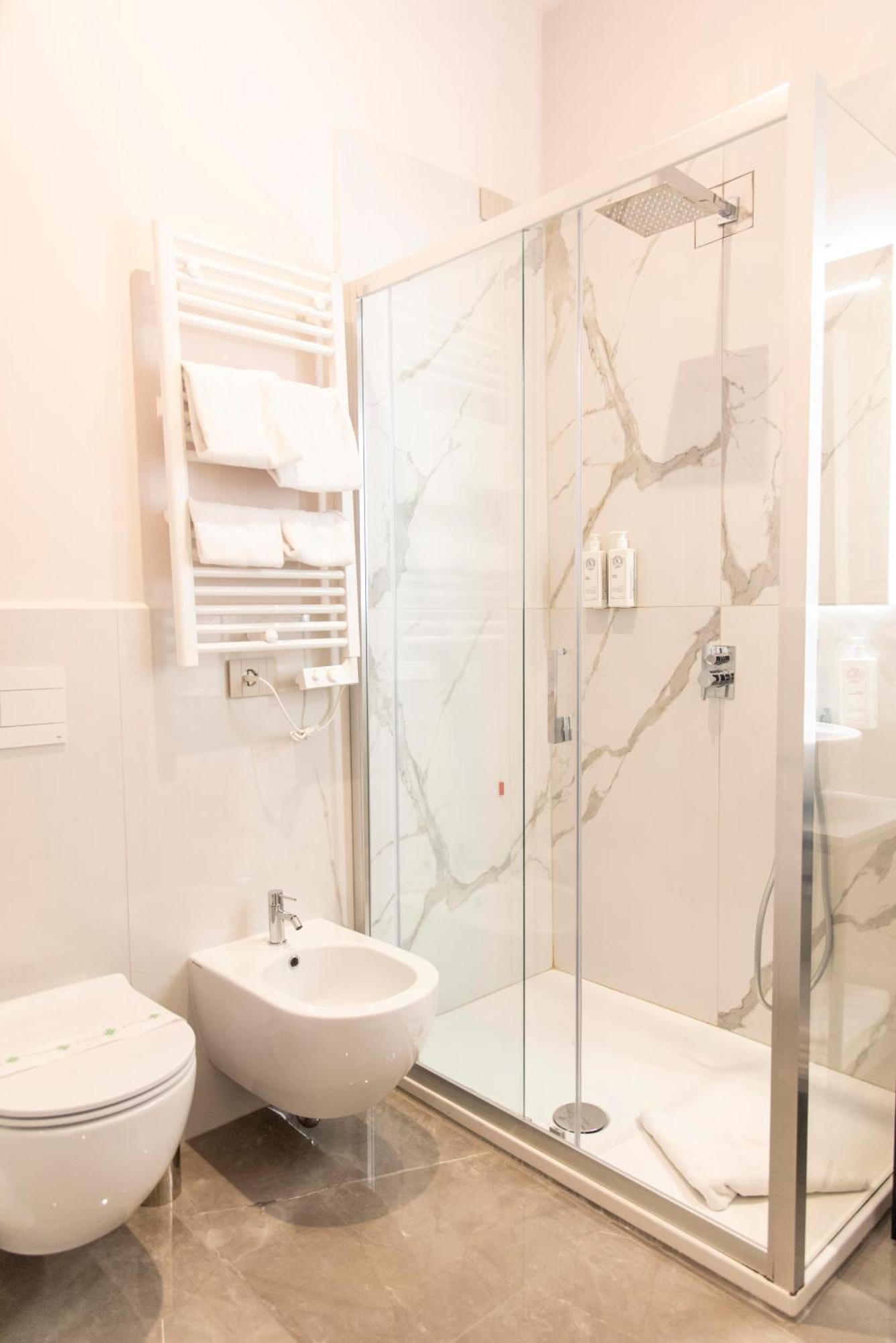Luxury Triple Room