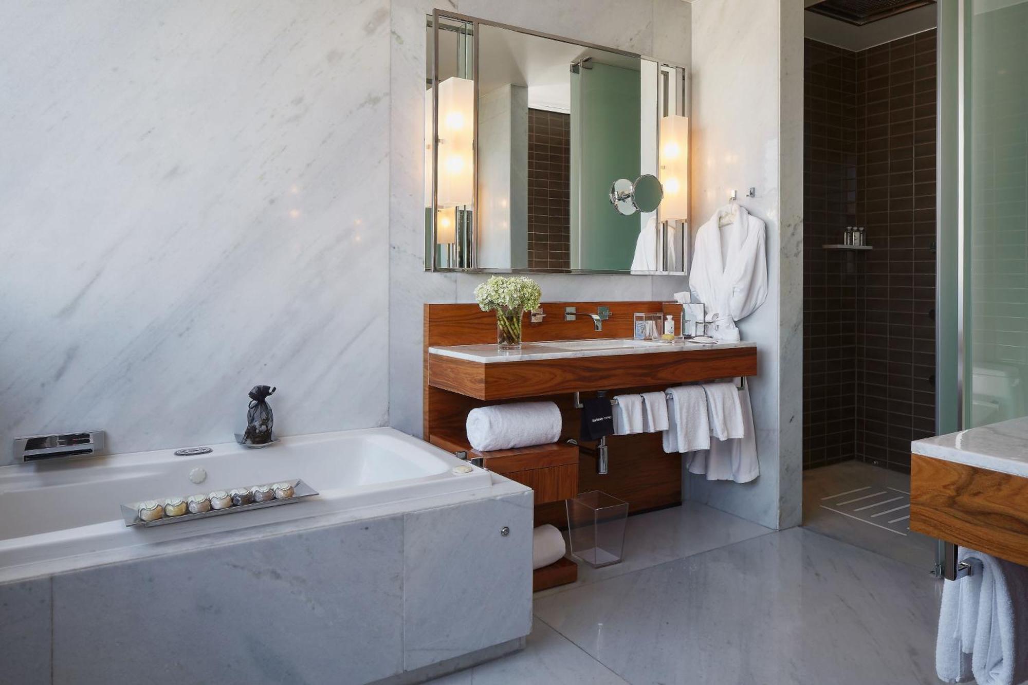 Master Masaryk, 1 Bedroom Suite, 1 King, Balcony