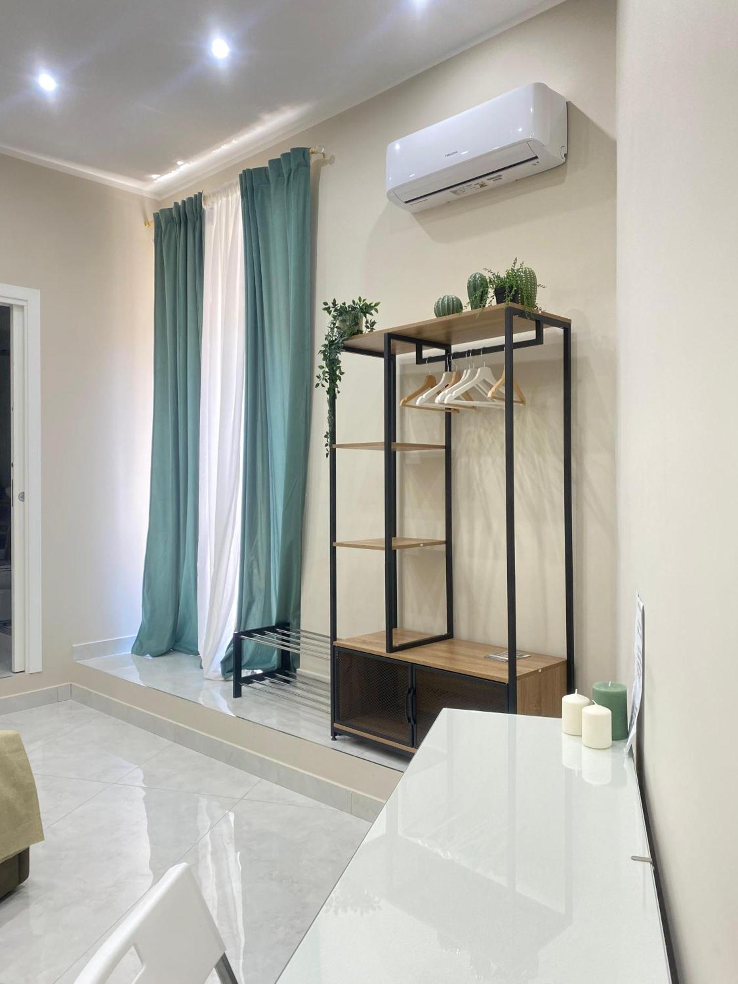 Quadruple Room Private Bathroom