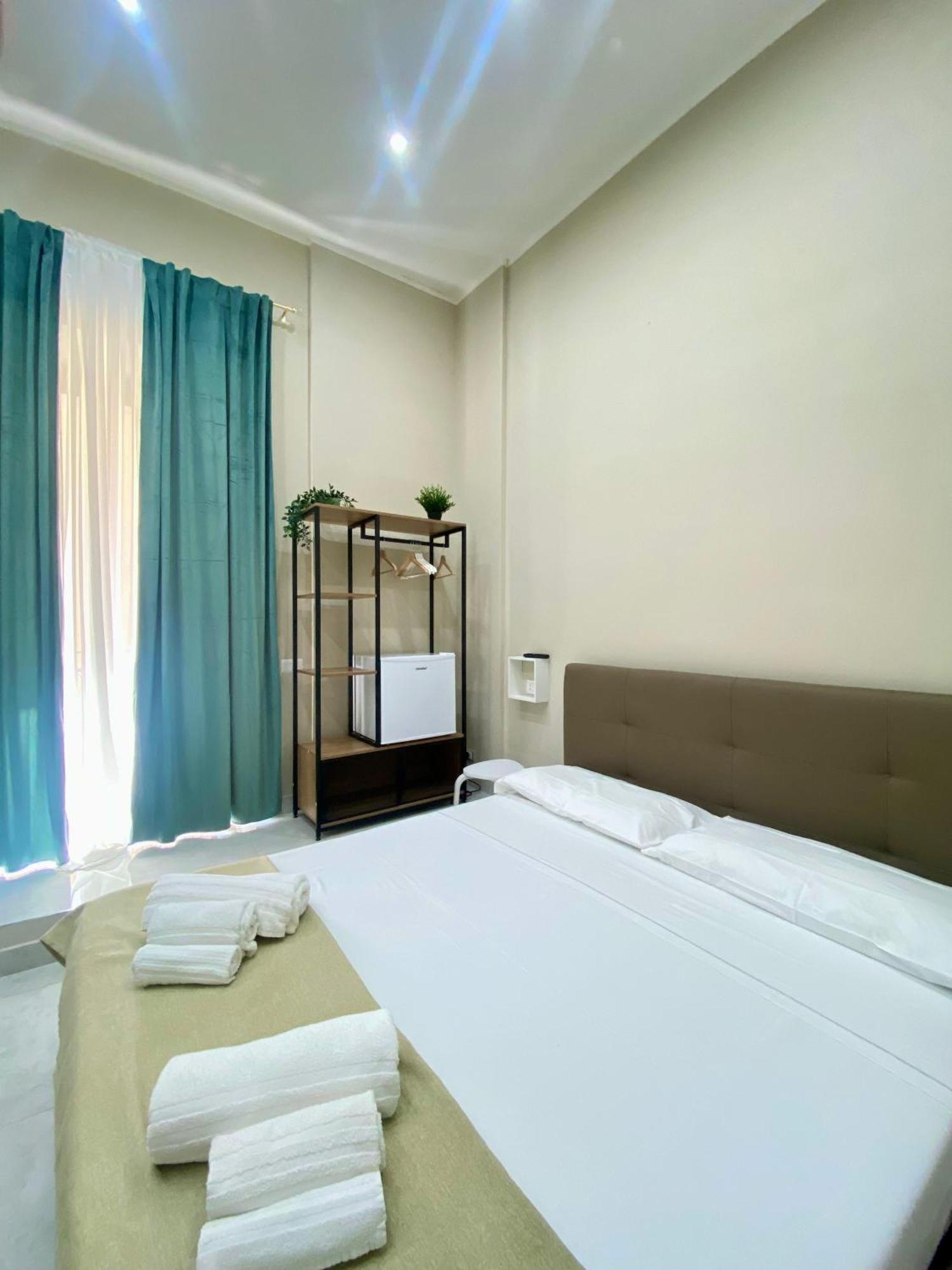 Triple Room Private Bathroom