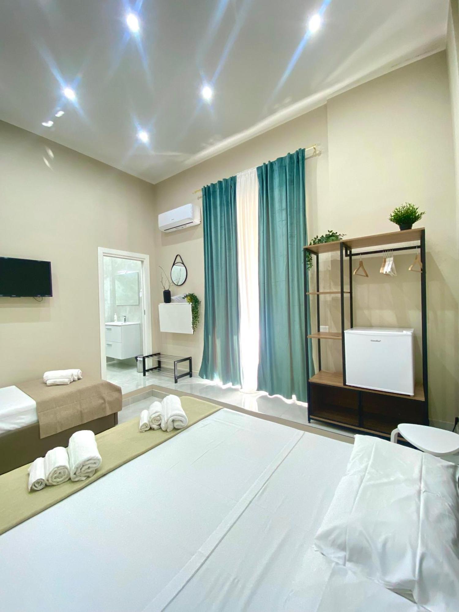 Triple Room Private Bathroom