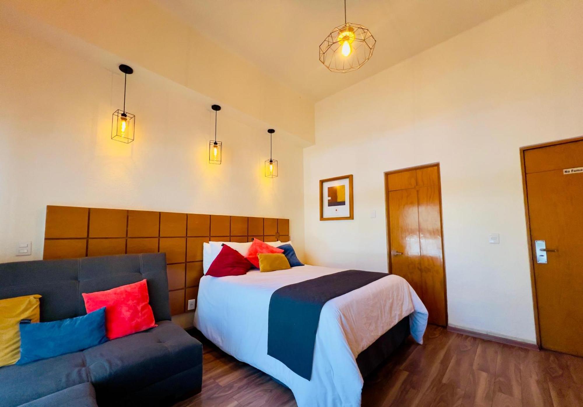 Superior Queen Room