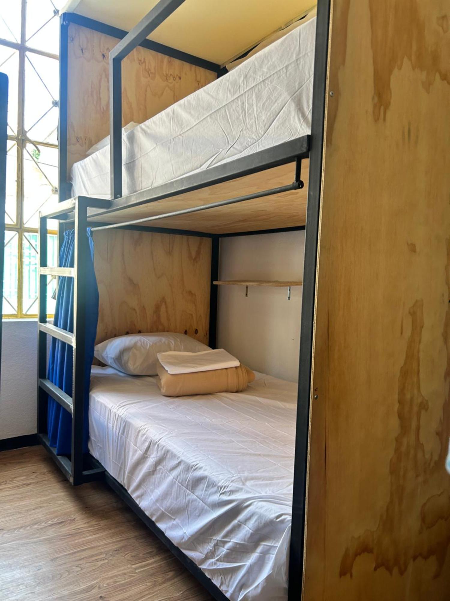 Bed 4-Bed Mixed Dormitory Room